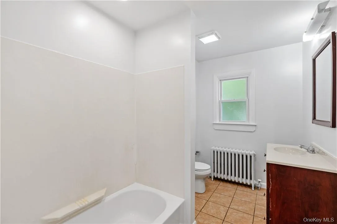 204 Saw Mill River Road, Greenburgh, NY, 3 Bedrooms Bedrooms, 6 Rooms Rooms,1 BathroomBathrooms,Residential Lease,For Rent,Saw Mill River,0,1022717 204 Saw Mill River Road, Greenburgh, NY, 3 Bedrooms Bedrooms, 6 Rooms Rooms,1 BathroomBathrooms,Residential Lease,For Rent,Saw Mill River,0,1022717