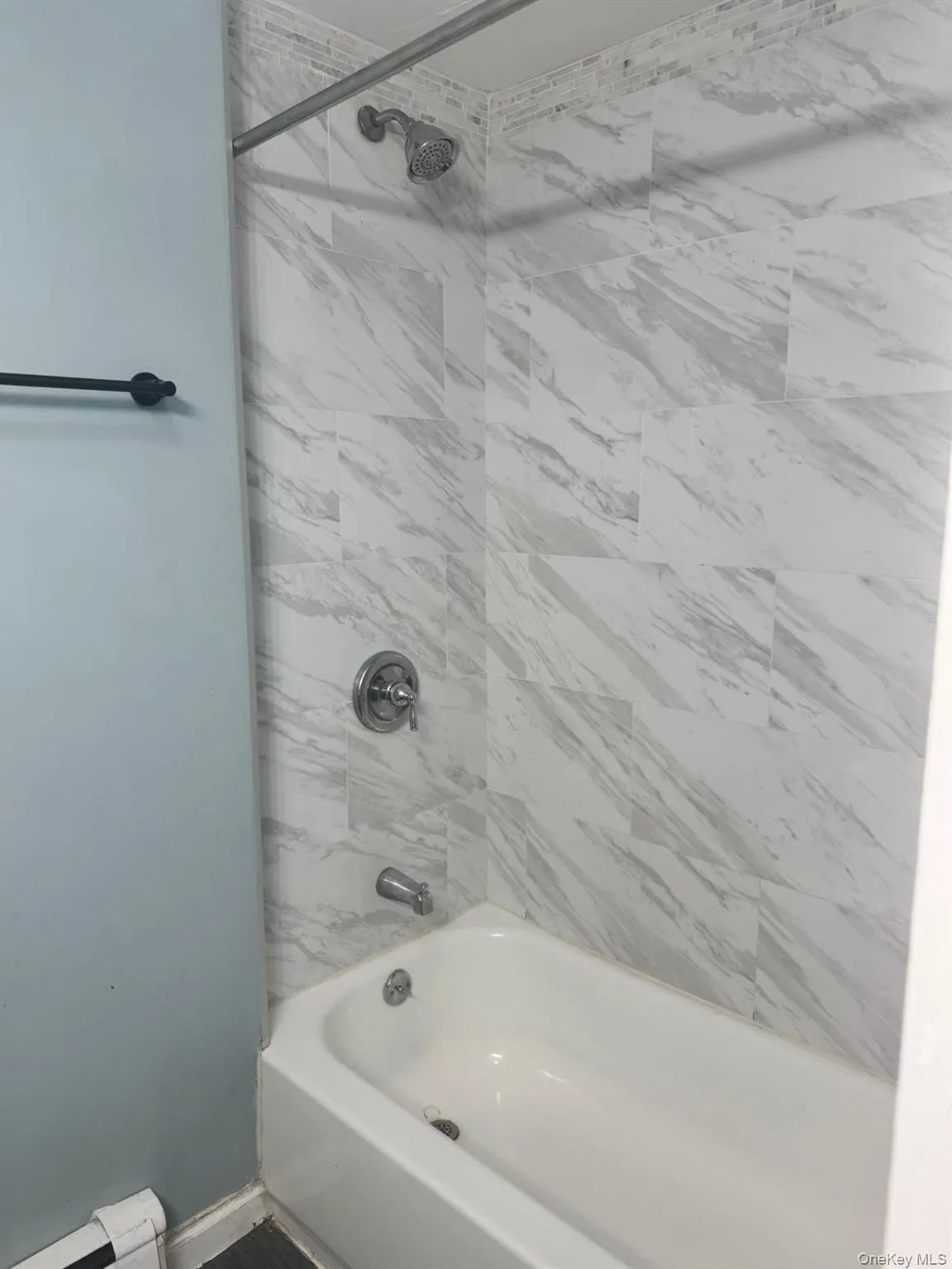 25023 88th Road, New York, NY, 4 Bedrooms Bedrooms, 6 Rooms Rooms,1 BathroomBathrooms,Residential Lease,For Rent,88th,0,1022718 25023 88th Road, New York, NY, 4 Bedrooms Bedrooms, 6 Rooms Rooms,1 BathroomBathrooms,Residential Lease,For Rent,88th,0,1022718