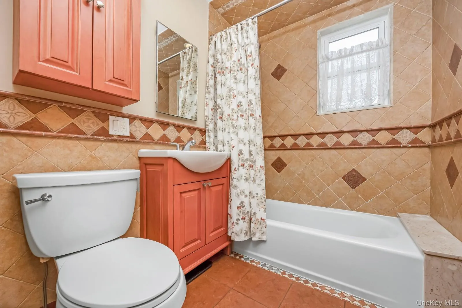65-19 78th Street, New York, NY, 3 Bedrooms Bedrooms, 8 Rooms Rooms,1 BathroomBathrooms,Residential,For Rent,78th,0,1022719 65-19 78th Street, New York, NY, 3 Bedrooms Bedrooms, 8 Rooms Rooms,1 BathroomBathrooms,Residential,For Rent,78th,0,1022719