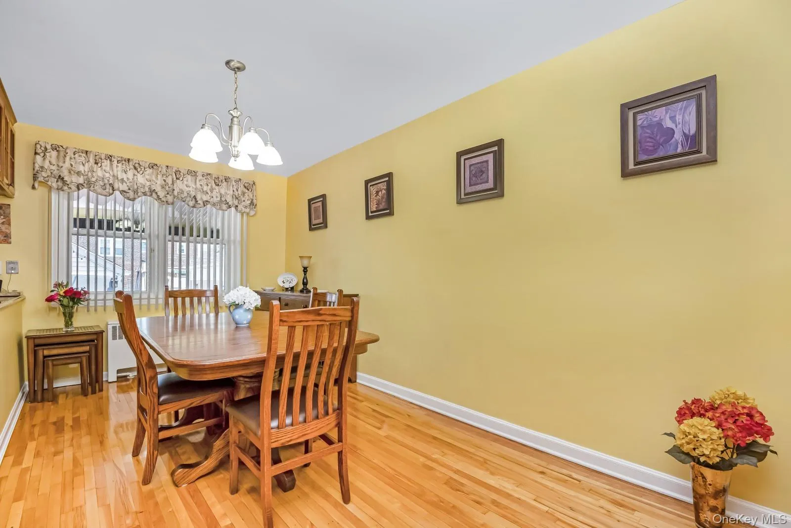 65-19 78th Street, New York, NY, 3 Bedrooms Bedrooms, 8 Rooms Rooms,1 BathroomBathrooms,Residential,For Rent,78th,0,1022719 65-19 78th Street, New York, NY, 3 Bedrooms Bedrooms, 8 Rooms Rooms,1 BathroomBathrooms,Residential,For Rent,78th,0,1022719