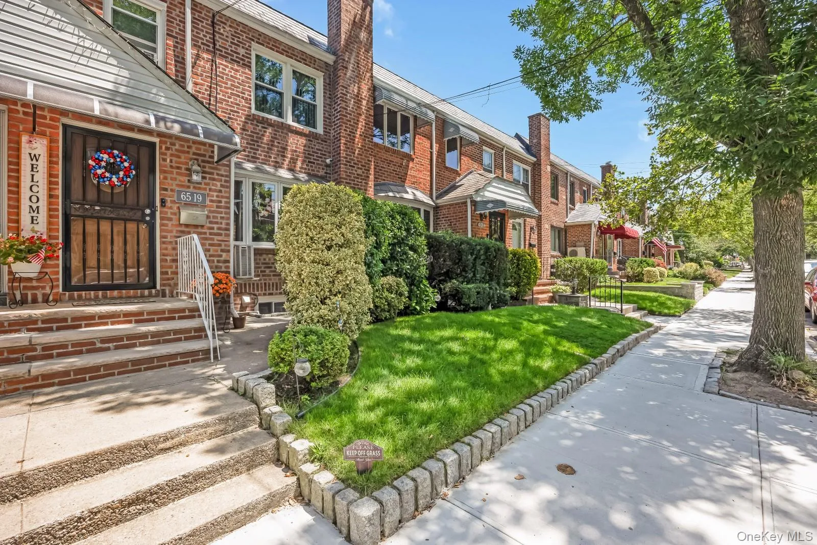 65-19 78th Street, New York, NY, 3 Bedrooms Bedrooms, 8 Rooms Rooms,1 BathroomBathrooms,Residential,For Rent,78th,0,1022719 65-19 78th Street, New York, NY, 3 Bedrooms Bedrooms, 8 Rooms Rooms,1 BathroomBathrooms,Residential,For Rent,78th,0,1022719