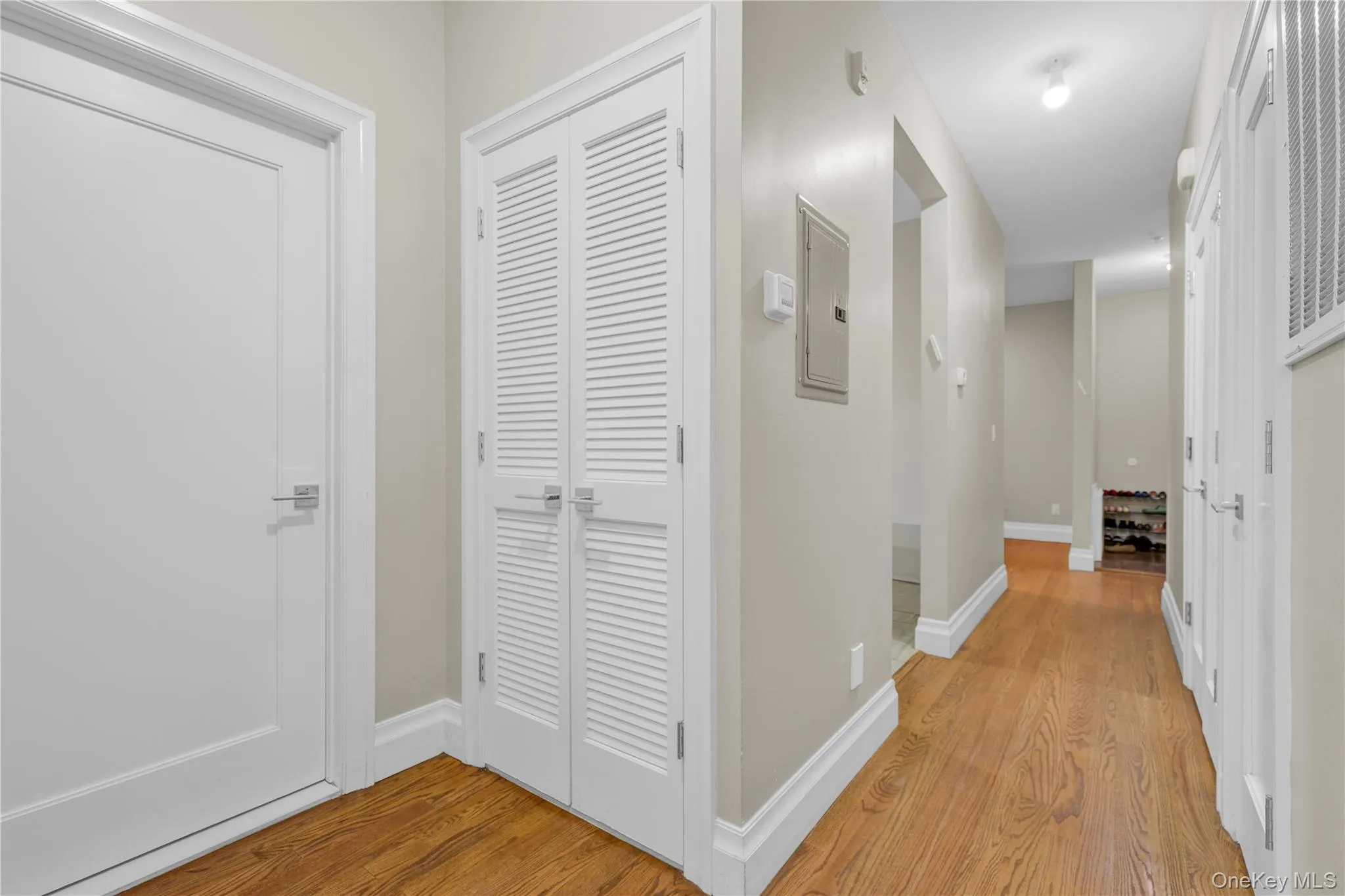 2103 Corner Street, Ramapo, NY, 2 Bedrooms Bedrooms, 4 Rooms Rooms,1 BathroomBathrooms,Residential,For Rent,Corner,0,1022726 2103 Corner Street, Ramapo, NY, 2 Bedrooms Bedrooms, 4 Rooms Rooms,1 BathroomBathrooms,Residential,For Rent,Corner,0,1022726