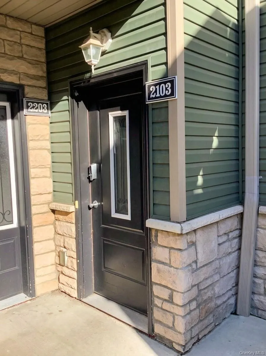 2103 Corner Street, Ramapo, NY, 2 Bedrooms Bedrooms, 4 Rooms Rooms,1 BathroomBathrooms,Residential,For Rent,Corner,0,1022726 2103 Corner Street, Ramapo, NY, 2 Bedrooms Bedrooms, 4 Rooms Rooms,1 BathroomBathrooms,Residential,For Rent,Corner,0,1022726