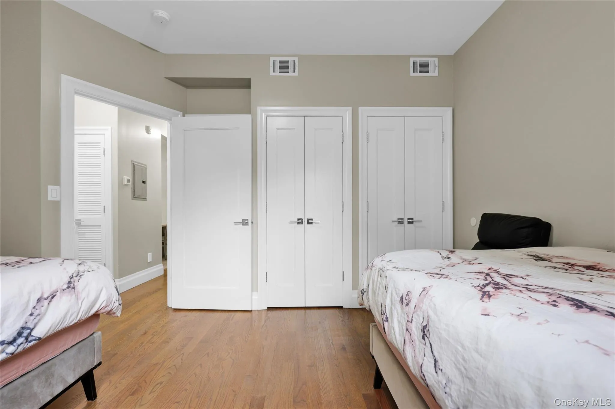 2103 Corner Street, Ramapo, NY, 2 Bedrooms Bedrooms, 4 Rooms Rooms,1 BathroomBathrooms,Residential,For Rent,Corner,0,1022726 2103 Corner Street, Ramapo, NY, 2 Bedrooms Bedrooms, 4 Rooms Rooms,1 BathroomBathrooms,Residential,For Rent,Corner,0,1022726