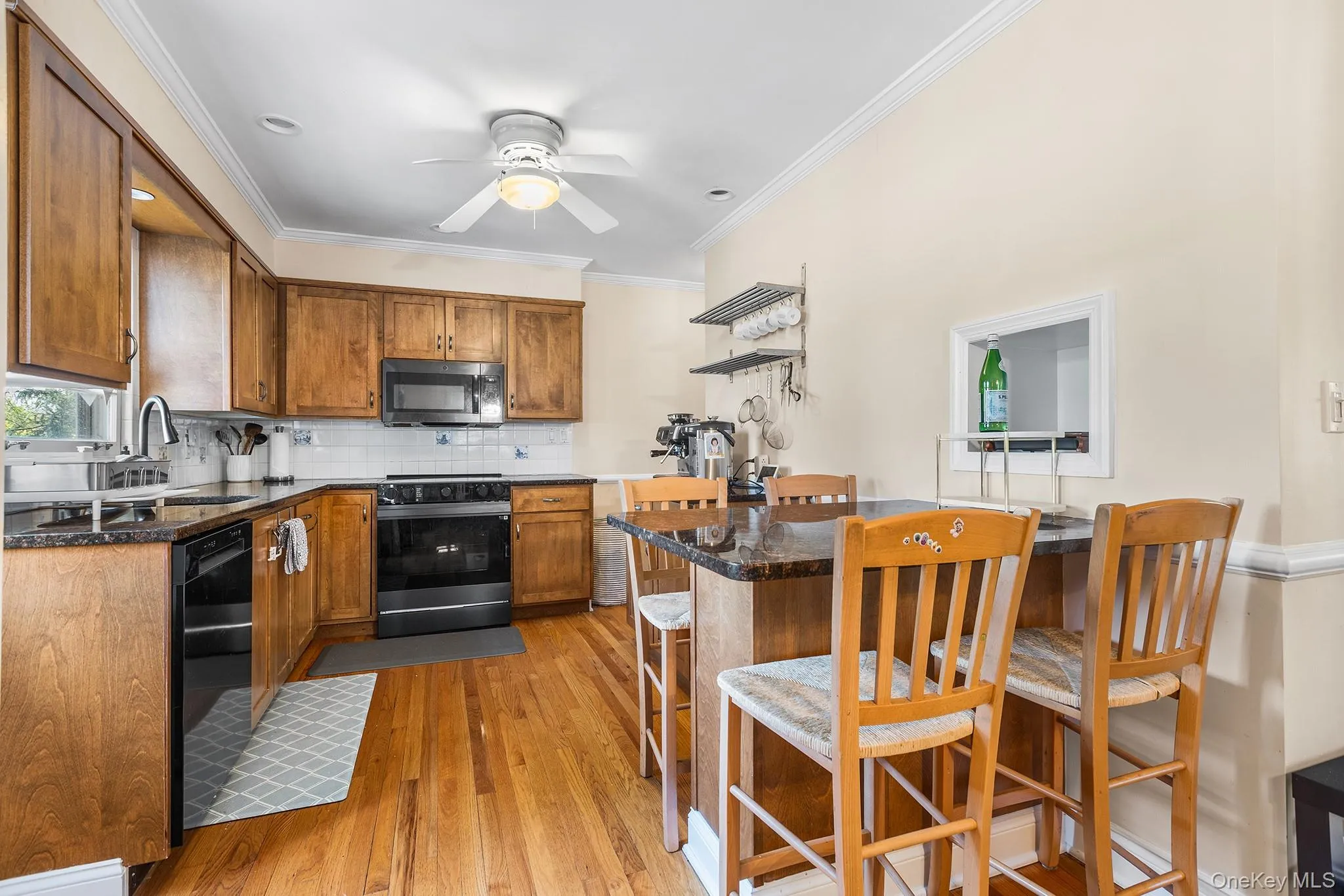 29 West Street, White Plains, NY, 2 Bedrooms Bedrooms, 6 Rooms Rooms,1 BathroomBathrooms,Residential,For Rent,West,0,1022728 29 West Street, White Plains, NY, 2 Bedrooms Bedrooms, 6 Rooms Rooms,1 BathroomBathrooms,Residential,For Rent,West,0,1022728