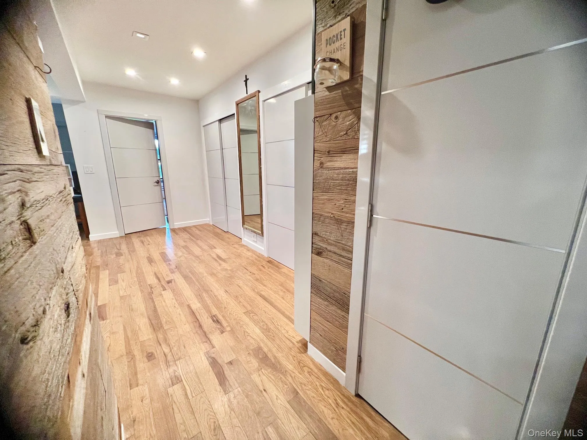 83-30 98th Street, New York, NY, 2 Bedrooms Bedrooms, 4 Rooms Rooms,1 BathroomBathrooms,Residential,For Rent,98th,0,1022731 83-30 98th Street, New York, NY, 2 Bedrooms Bedrooms, 4 Rooms Rooms,1 BathroomBathrooms,Residential,For Rent,98th,0,1022731