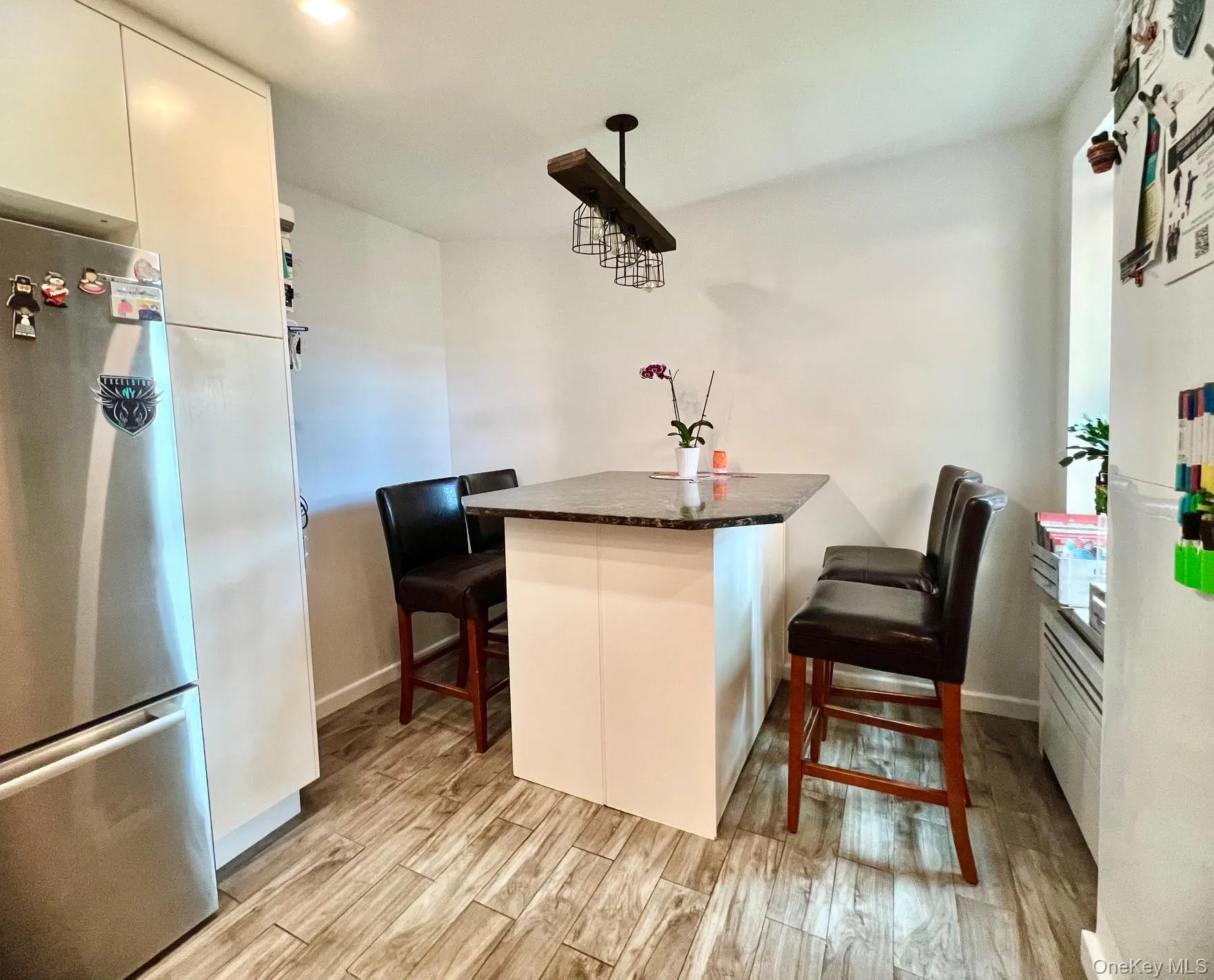 83-30 98th Street, New York, NY, 2 Bedrooms Bedrooms, 4 Rooms Rooms,1 BathroomBathrooms,Residential,For Rent,98th,0,1022731 83-30 98th Street, New York, NY, 2 Bedrooms Bedrooms, 4 Rooms Rooms,1 BathroomBathrooms,Residential,For Rent,98th,0,1022731