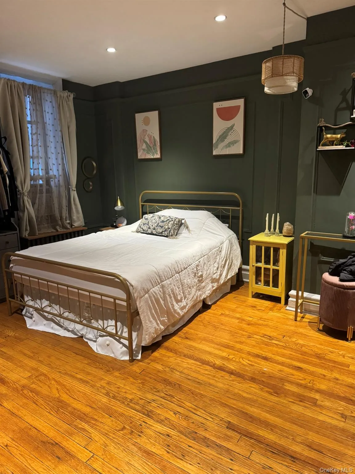 83-19 116th Street, New York, NY, 1 Bedroom Bedrooms, 3 Rooms Rooms,1 BathroomBathrooms,Residential,For Rent,116th,0,1022737 83-19 116th Street, New York, NY, 1 Bedroom Bedrooms, 3 Rooms Rooms,1 BathroomBathrooms,Residential,For Rent,116th,0,1022737
