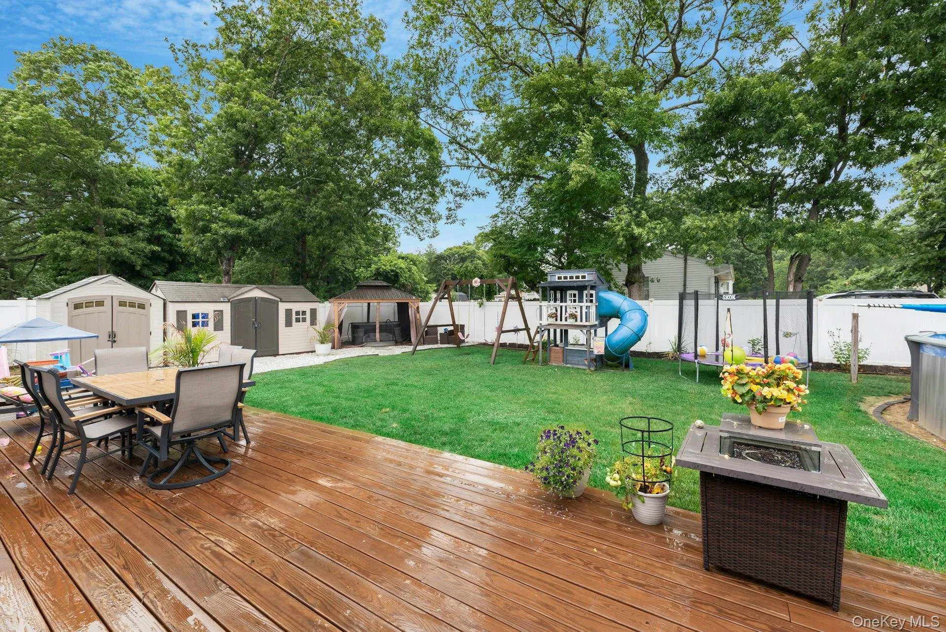 75 Presford Drive, Brookhaven, NY, 4 Bedrooms Bedrooms, 7 Rooms Rooms,2 BathroomsBathrooms,Residential,For Rent,Presford Drive,0,1022740 75 Presford Drive, Brookhaven, NY, 4 Bedrooms Bedrooms, 7 Rooms Rooms,2 BathroomsBathrooms,Residential,For Rent,Presford Drive,0,1022740