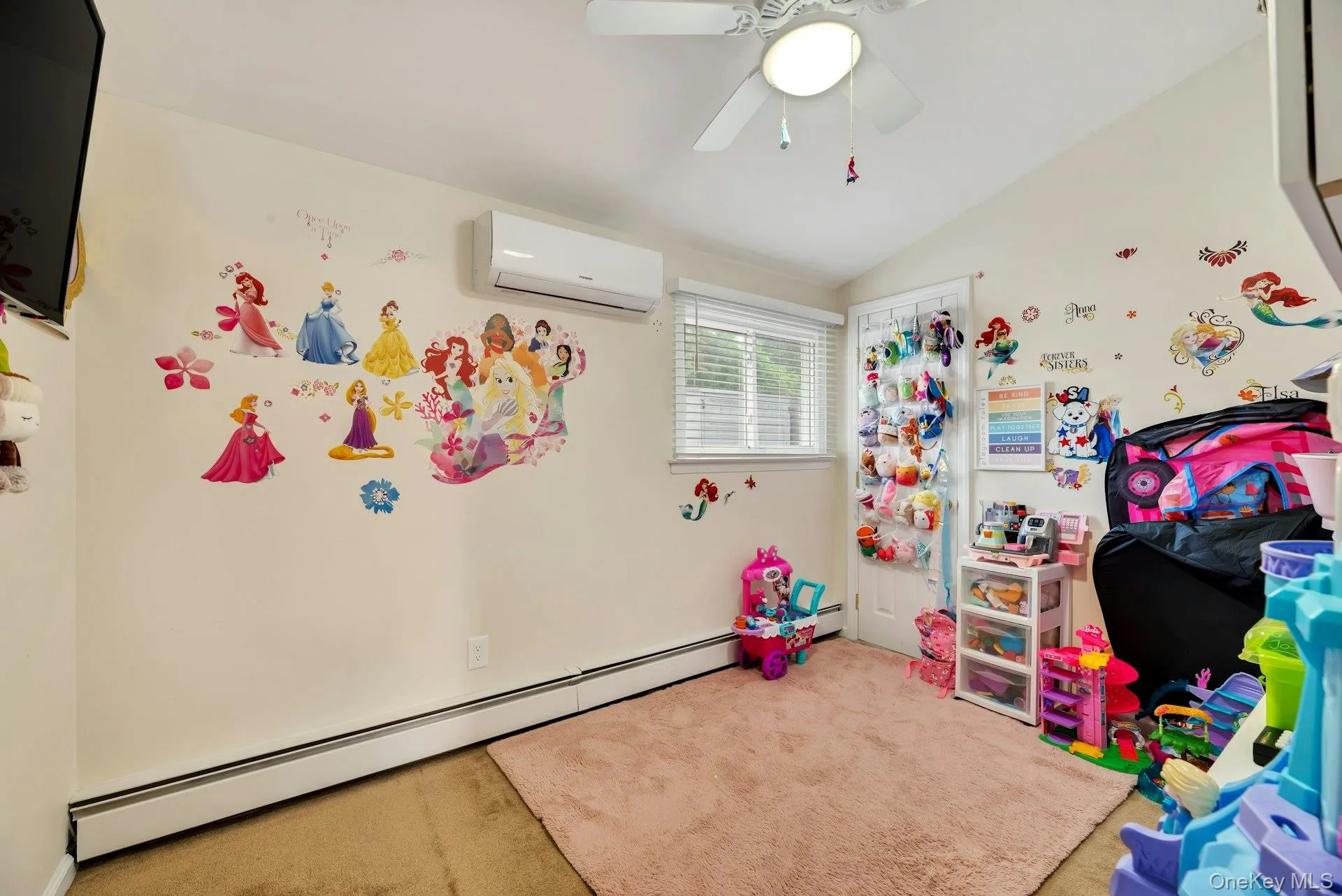 75 Presford Drive, Brookhaven, NY, 4 Bedrooms Bedrooms, 7 Rooms Rooms,2 BathroomsBathrooms,Residential,For Rent,Presford Drive,0,1022740 75 Presford Drive, Brookhaven, NY, 4 Bedrooms Bedrooms, 7 Rooms Rooms,2 BathroomsBathrooms,Residential,For Rent,Presford Drive,0,1022740