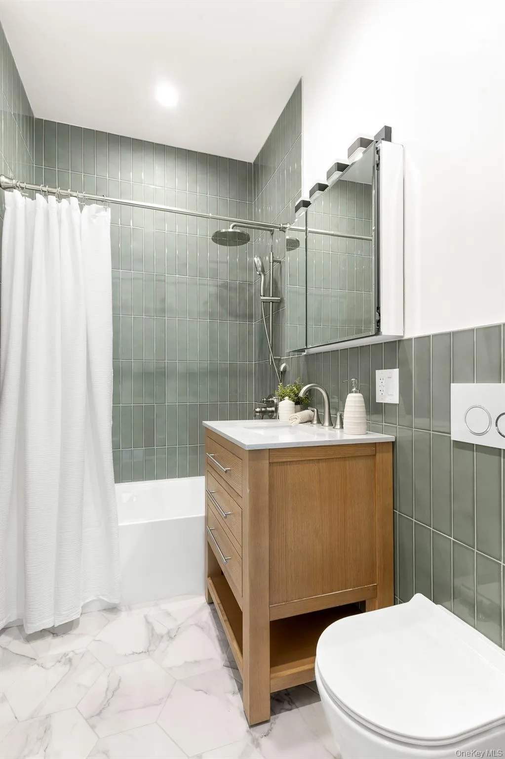 175 Rutland Road, New York, NY, 4 Bedrooms Bedrooms, 8 Rooms Rooms,3 BathroomsBathrooms,Residential,For Rent,Rutland,0,1022741 175 Rutland Road, New York, NY, 4 Bedrooms Bedrooms, 8 Rooms Rooms,3 BathroomsBathrooms,Residential,For Rent,Rutland,0,1022741