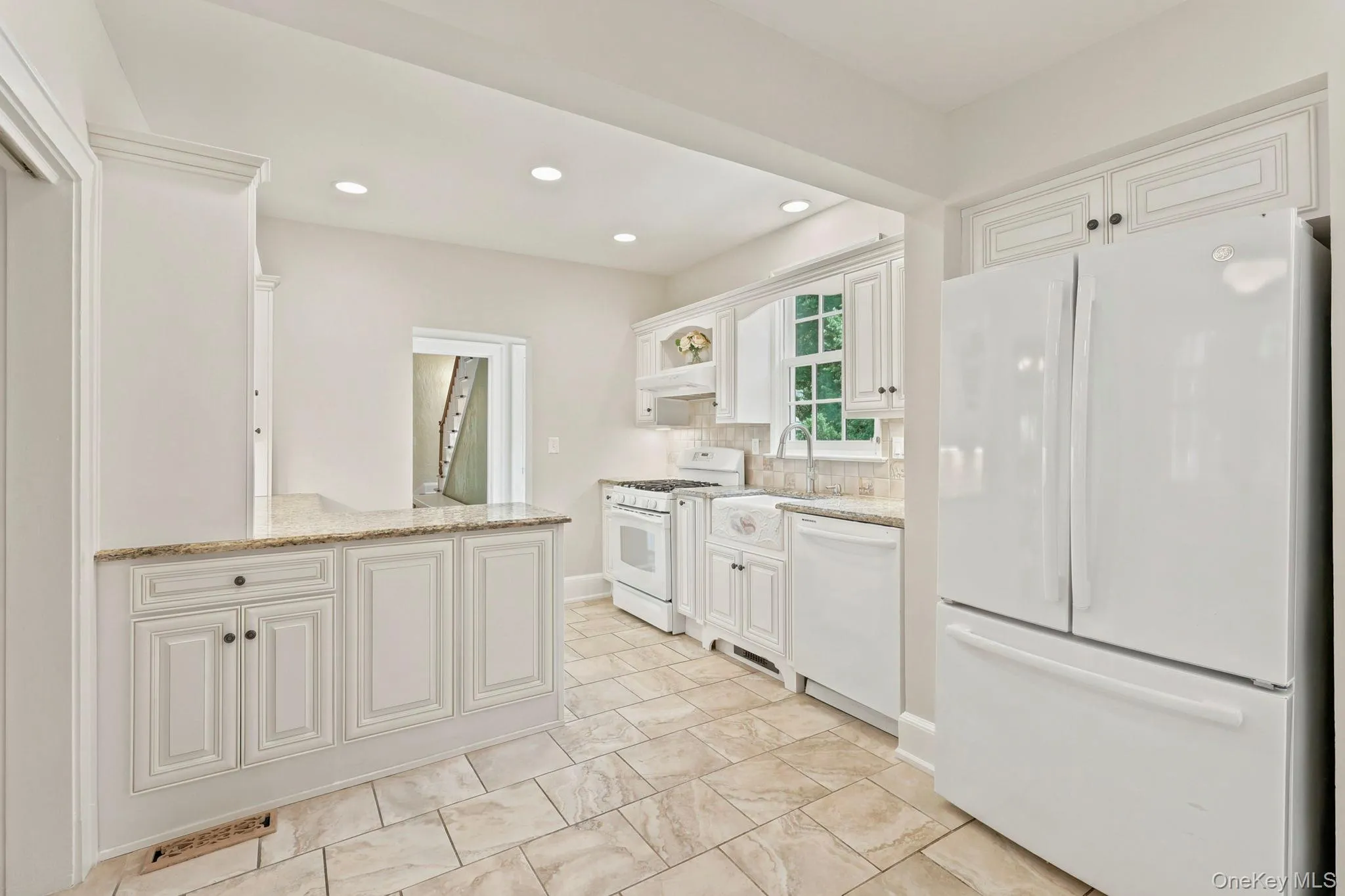 44 Beach Road, Ossining, NY, 3 Bedrooms Bedrooms, 10 Rooms Rooms,2 BathroomsBathrooms,Residential,For Rent,Beach,0,1022746 44 Beach Road, Ossining, NY, 3 Bedrooms Bedrooms, 10 Rooms Rooms,2 BathroomsBathrooms,Residential,For Rent,Beach,0,1022746