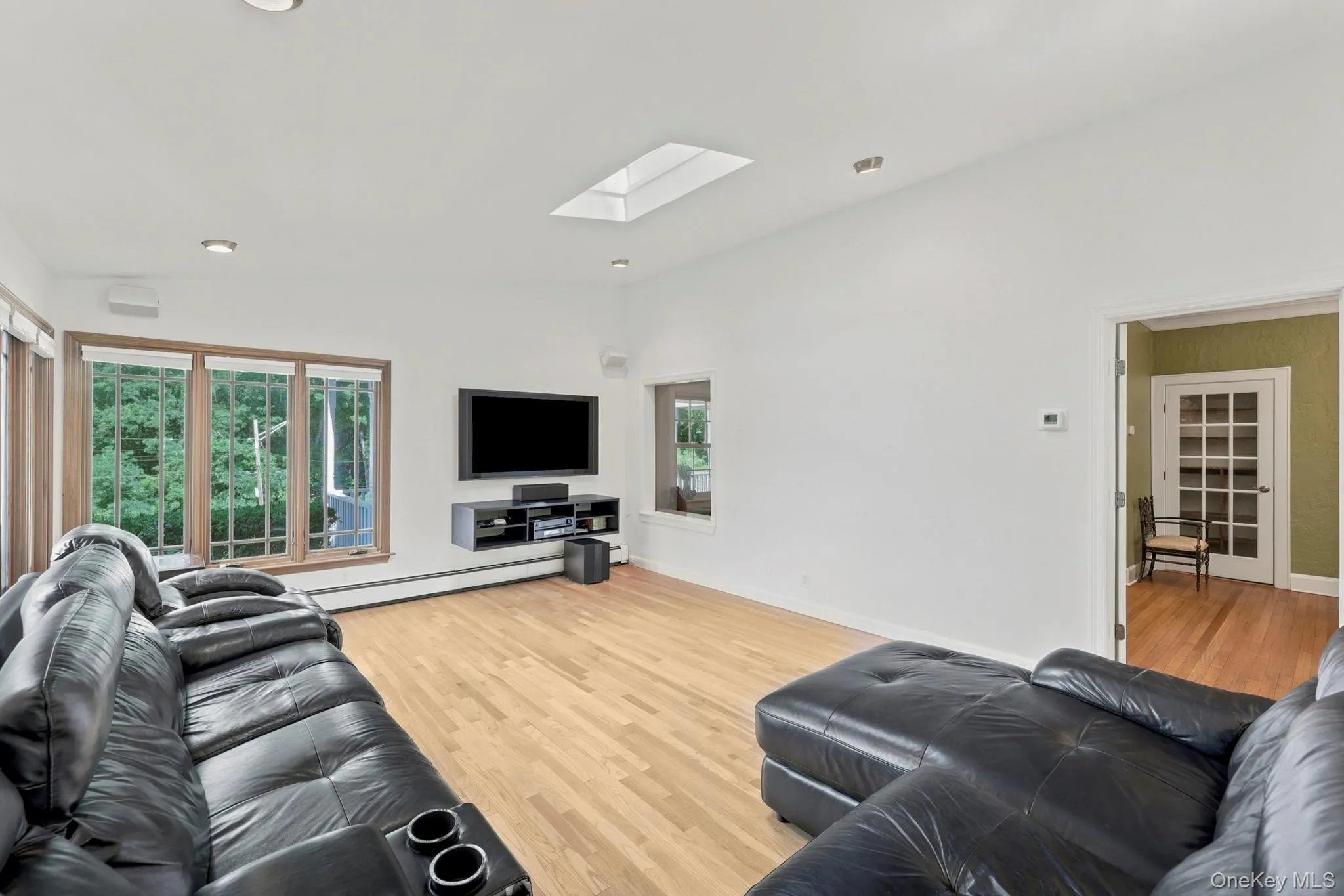 44 Beach Road, Ossining, NY, 3 Bedrooms Bedrooms, 10 Rooms Rooms,2 BathroomsBathrooms,Residential,For Rent,Beach,0,1022746 44 Beach Road, Ossining, NY, 3 Bedrooms Bedrooms, 10 Rooms Rooms,2 BathroomsBathrooms,Residential,For Rent,Beach,0,1022746