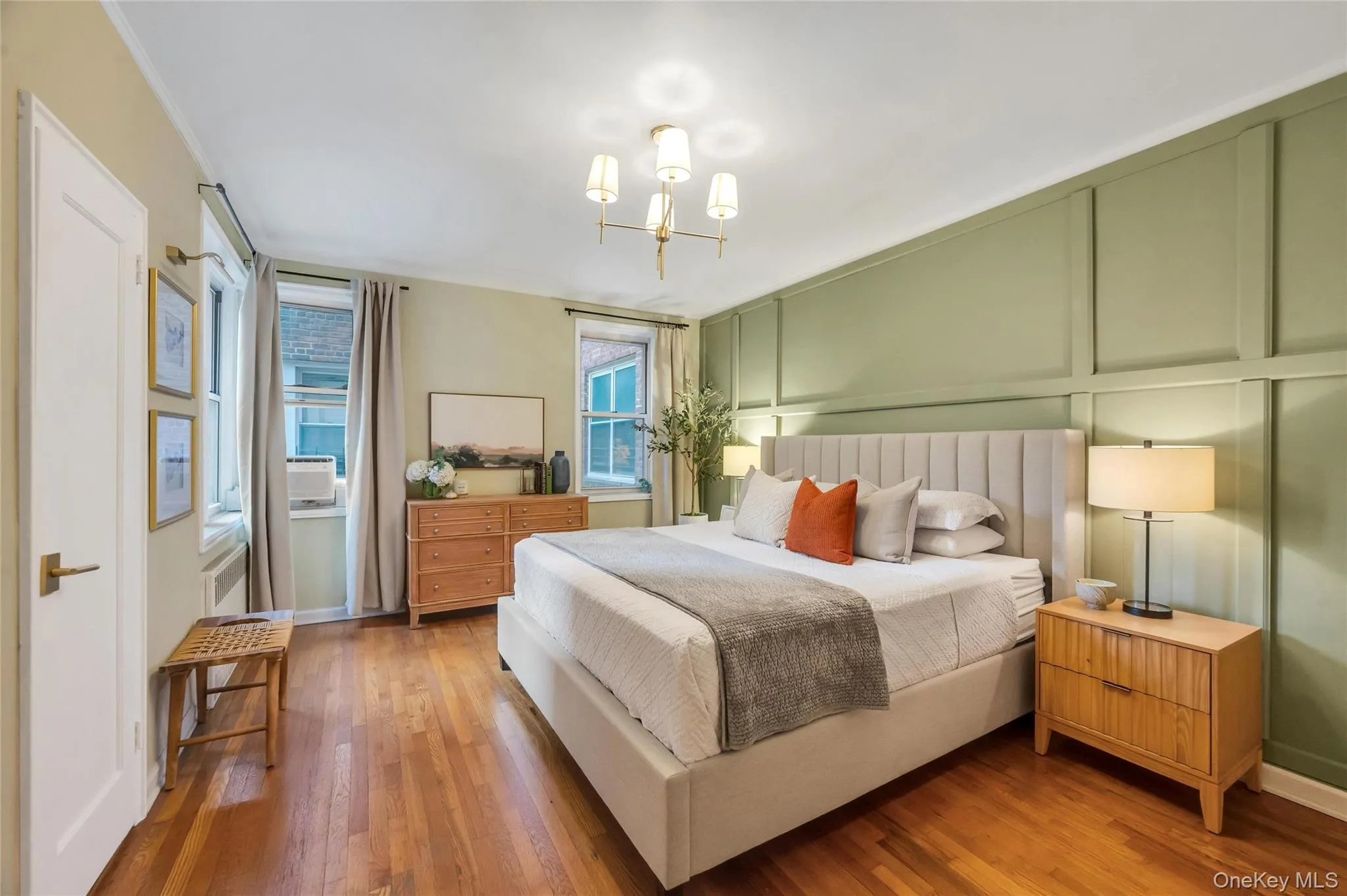 63-61 99th St, New York, NY, 2 Bedrooms Bedrooms, 7 Rooms Rooms,1 BathroomBathrooms,Residential,For Rent,99th St,0,1022748 63-61 99th St, New York, NY, 2 Bedrooms Bedrooms, 7 Rooms Rooms,1 BathroomBathrooms,Residential,For Rent,99th St,0,1022748