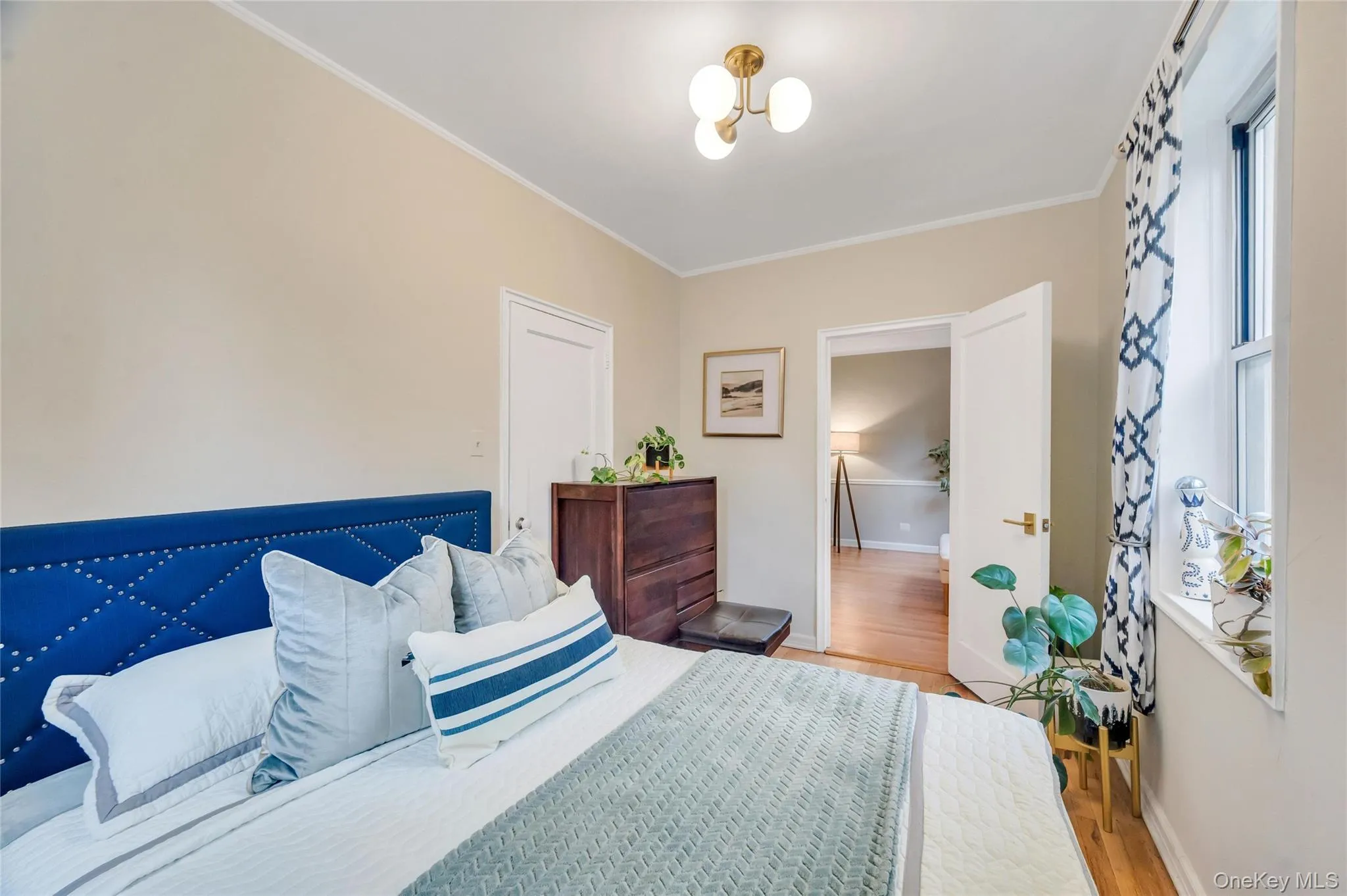 63-61 99th St, New York, NY, 2 Bedrooms Bedrooms, 7 Rooms Rooms,1 BathroomBathrooms,Residential,For Rent,99th St,0,1022748 63-61 99th St, New York, NY, 2 Bedrooms Bedrooms, 7 Rooms Rooms,1 BathroomBathrooms,Residential,For Rent,99th St,0,1022748