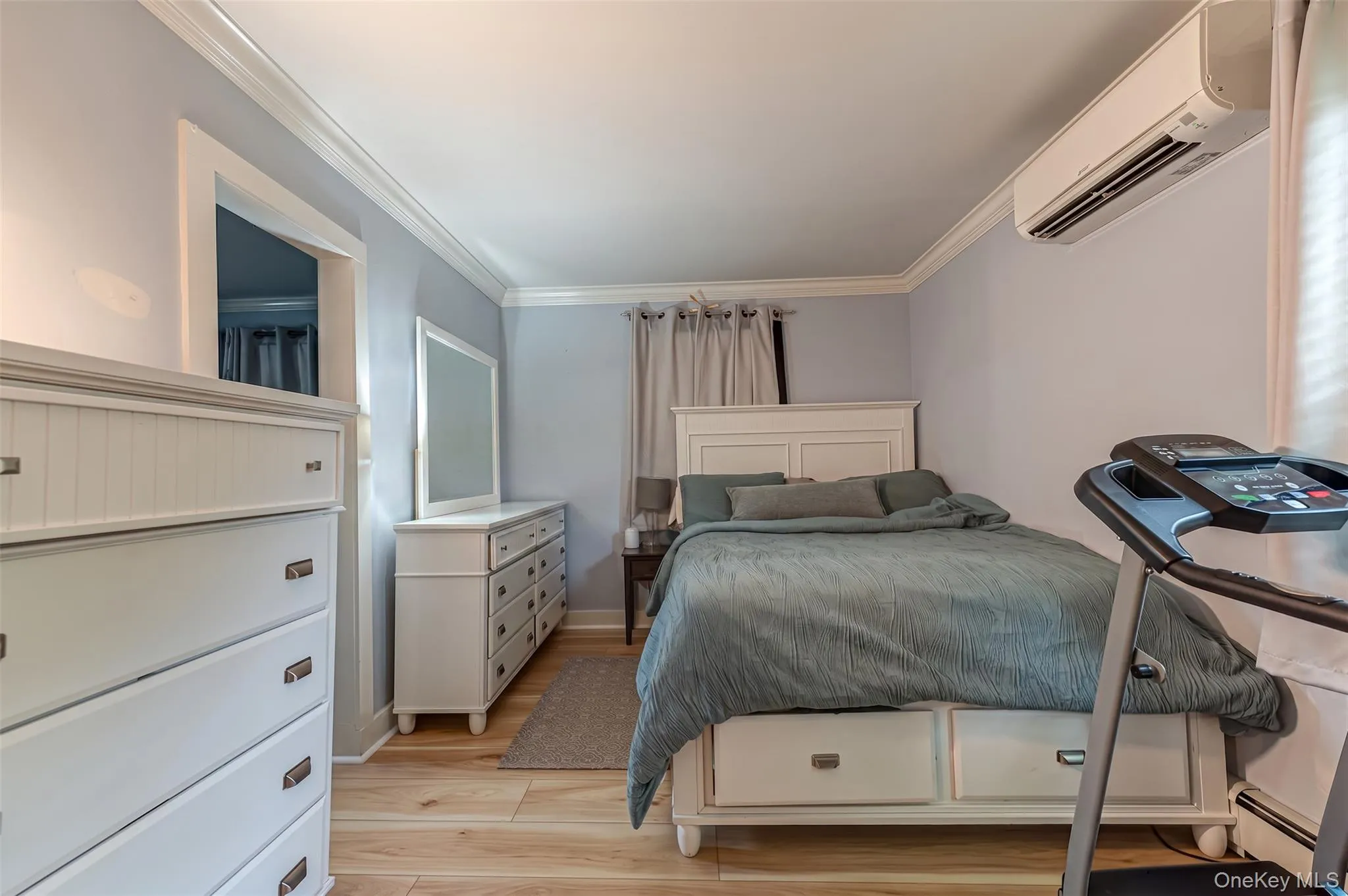 1022 Parkway Street, Riverhead, NY, 3 Bedrooms Bedrooms, 8 Rooms Rooms,2 BathroomsBathrooms,Residential,For Rent,Parkway,0,1022749 1022 Parkway Street, Riverhead, NY, 3 Bedrooms Bedrooms, 8 Rooms Rooms,2 BathroomsBathrooms,Residential,For Rent,Parkway,0,1022749