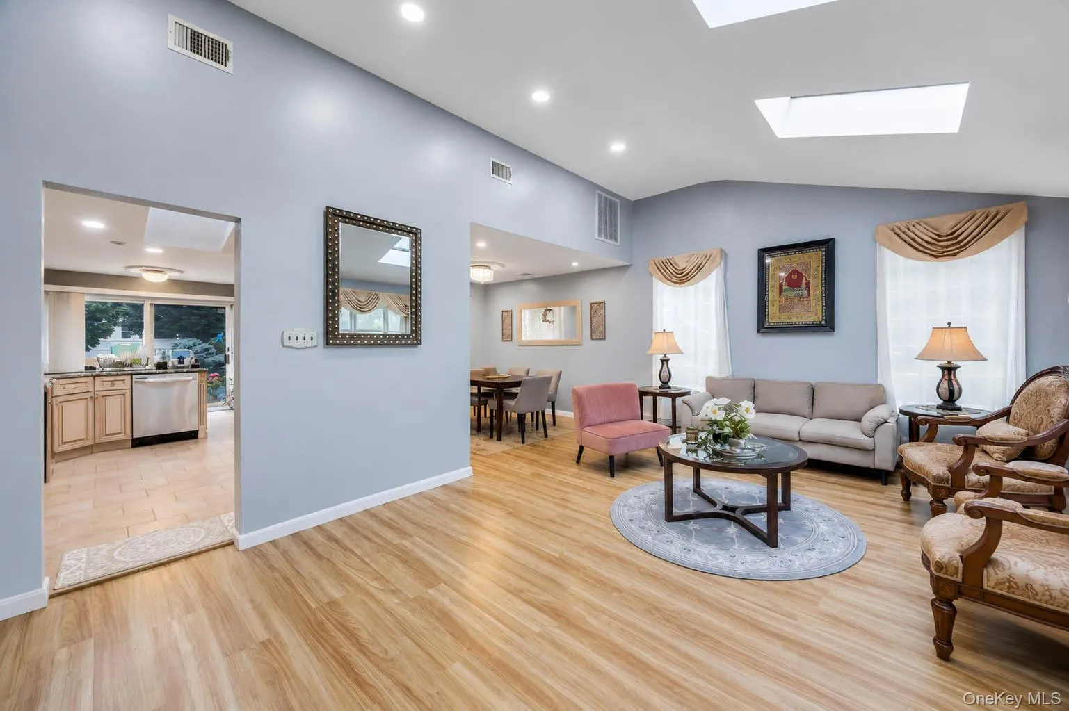 49 Village Drive, Oyster Bay, NY, 4 Bedrooms Bedrooms, 10 Rooms Rooms,3 BathroomsBathrooms,Residential,For Rent,Village,0,1022753 49 Village Drive, Oyster Bay, NY, 4 Bedrooms Bedrooms, 10 Rooms Rooms,3 BathroomsBathrooms,Residential,For Rent,Village,0,1022753