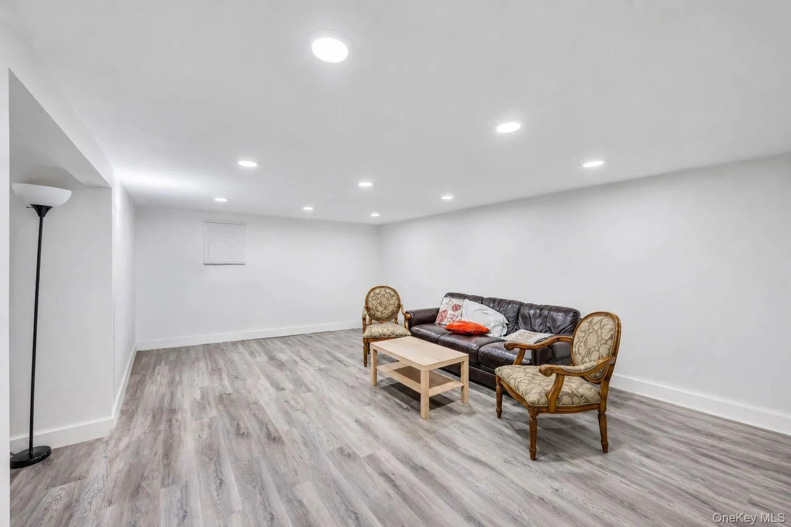 49 Village Drive, Oyster Bay, NY, 4 Bedrooms Bedrooms, 10 Rooms Rooms,3 BathroomsBathrooms,Residential,For Rent,Village,0,1022753 49 Village Drive, Oyster Bay, NY, 4 Bedrooms Bedrooms, 10 Rooms Rooms,3 BathroomsBathrooms,Residential,For Rent,Village,0,1022753