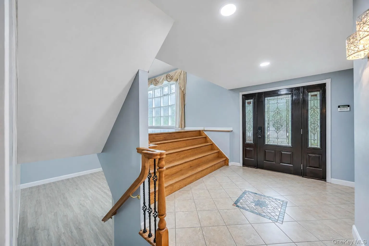 49 Village Drive, Oyster Bay, NY, 4 Bedrooms Bedrooms, 10 Rooms Rooms,3 BathroomsBathrooms,Residential,For Rent,Village,0,1022753 49 Village Drive, Oyster Bay, NY, 4 Bedrooms Bedrooms, 10 Rooms Rooms,3 BathroomsBathrooms,Residential,For Rent,Village,0,1022753