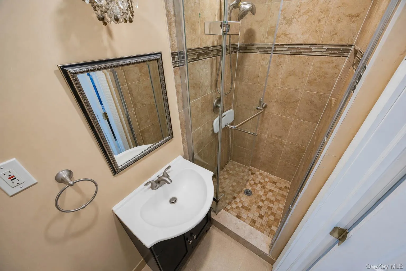 49 Village Drive, Oyster Bay, NY, 4 Bedrooms Bedrooms, 10 Rooms Rooms,3 BathroomsBathrooms,Residential,For Rent,Village,0,1022753 49 Village Drive, Oyster Bay, NY, 4 Bedrooms Bedrooms, 10 Rooms Rooms,3 BathroomsBathrooms,Residential,For Rent,Village,0,1022753