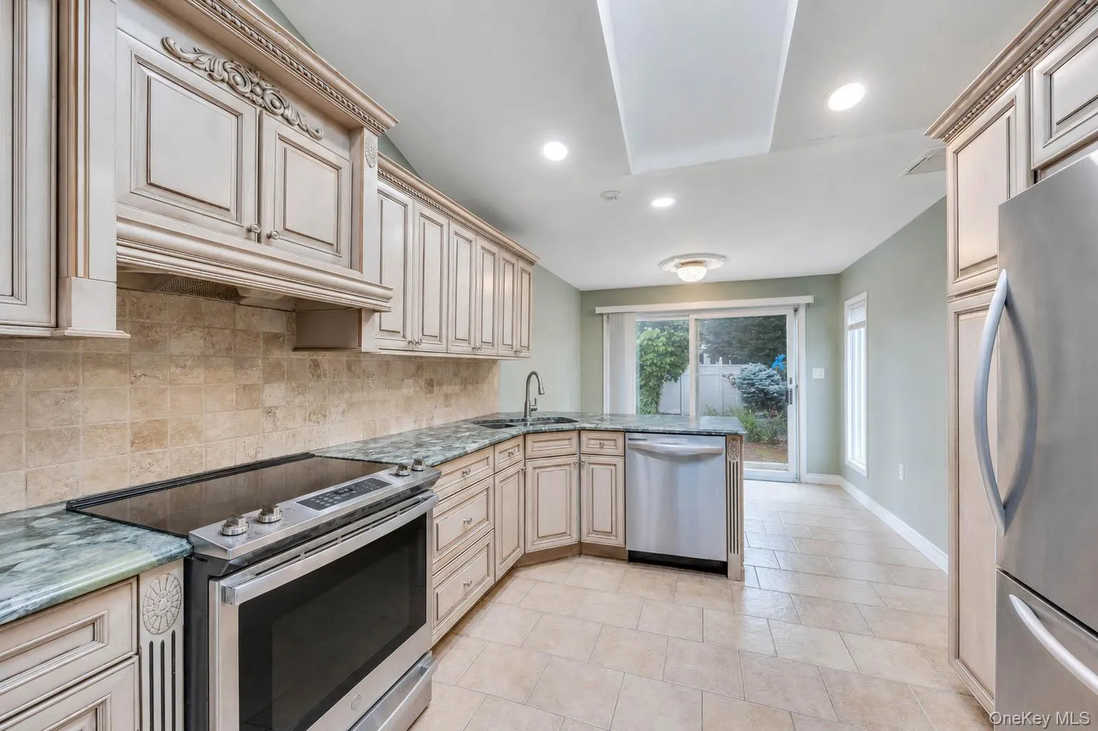 49 Village Drive, Oyster Bay, NY, 4 Bedrooms Bedrooms, 10 Rooms Rooms,3 BathroomsBathrooms,Residential,For Rent,Village,0,1022753 49 Village Drive, Oyster Bay, NY, 4 Bedrooms Bedrooms, 10 Rooms Rooms,3 BathroomsBathrooms,Residential,For Rent,Village,0,1022753