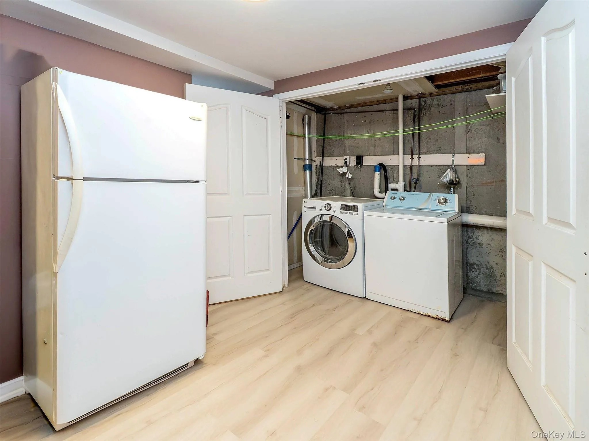 37 Dunwood Road, North Hempstead, NY, 3 Bedrooms Bedrooms, 6 Rooms Rooms,2 BathroomsBathrooms,Residential Lease,For Rent,Dunwood,0,1022754 37 Dunwood Road, North Hempstead, NY, 3 Bedrooms Bedrooms, 6 Rooms Rooms,2 BathroomsBathrooms,Residential Lease,For Rent,Dunwood,0,1022754