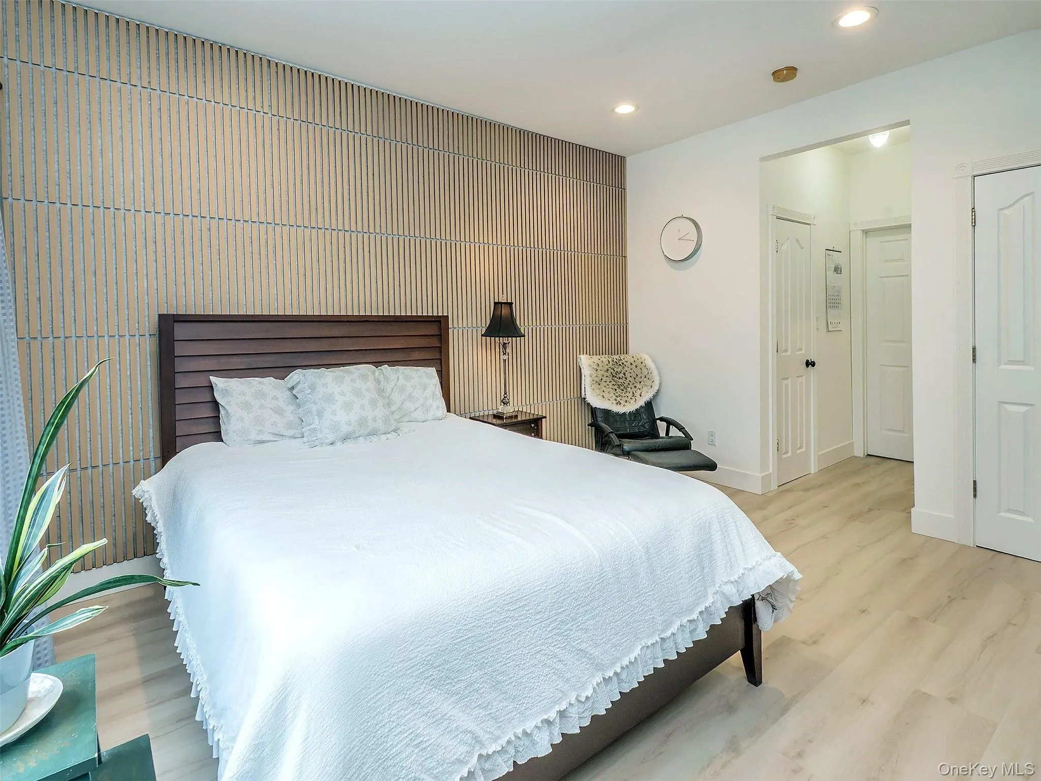 37 Dunwood Road, North Hempstead, NY, 3 Bedrooms Bedrooms, 6 Rooms Rooms,2 BathroomsBathrooms,Residential Lease,For Rent,Dunwood,0,1022754 37 Dunwood Road, North Hempstead, NY, 3 Bedrooms Bedrooms, 6 Rooms Rooms,2 BathroomsBathrooms,Residential Lease,For Rent,Dunwood,0,1022754