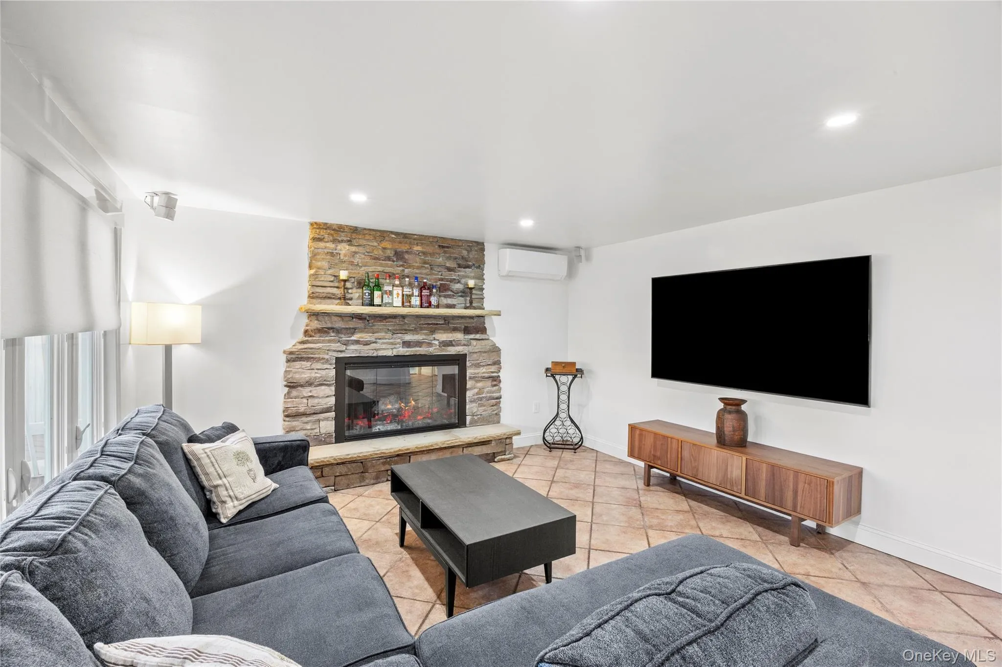 519 Nassau Avenue, Hempstead, NY, 4 Bedrooms Bedrooms, 9 Rooms Rooms,2 BathroomsBathrooms,Residential,For Rent,Nassau,0,1022758 519 Nassau Avenue, Hempstead, NY, 4 Bedrooms Bedrooms, 9 Rooms Rooms,2 BathroomsBathrooms,Residential,For Rent,Nassau,0,1022758