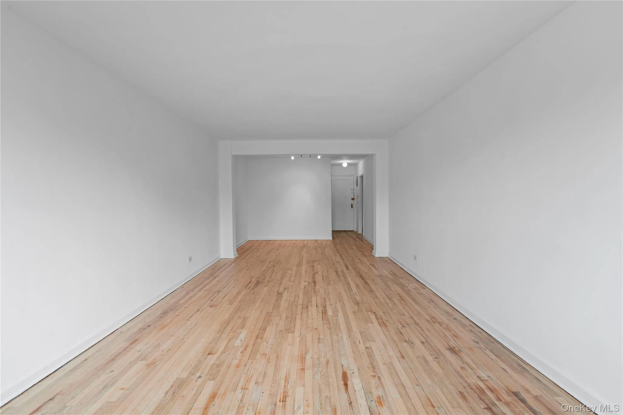 3726 87TH ST, New York, NY, 1 Bedroom Bedrooms, 8 Rooms Rooms,1 BathroomBathrooms,Residential,For Rent,87TH ST,0,1022759 3726 87TH ST, New York, NY, 1 Bedroom Bedrooms, 8 Rooms Rooms,1 BathroomBathrooms,Residential,For Rent,87TH ST,0,1022759