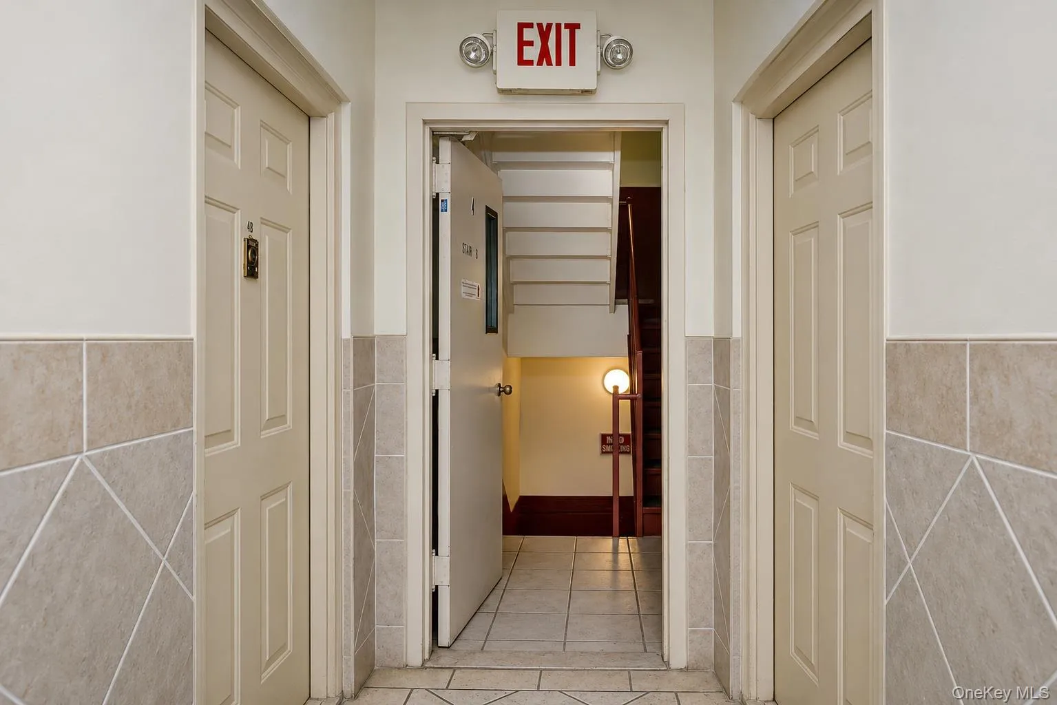 46-06 88th Street, New York, NY, 2 Bedrooms Bedrooms, 6 Rooms Rooms,1 BathroomBathrooms,Residential,For Rent,88th,0,1022764 46-06 88th Street, New York, NY, 2 Bedrooms Bedrooms, 6 Rooms Rooms,1 BathroomBathrooms,Residential,For Rent,88th,0,1022764