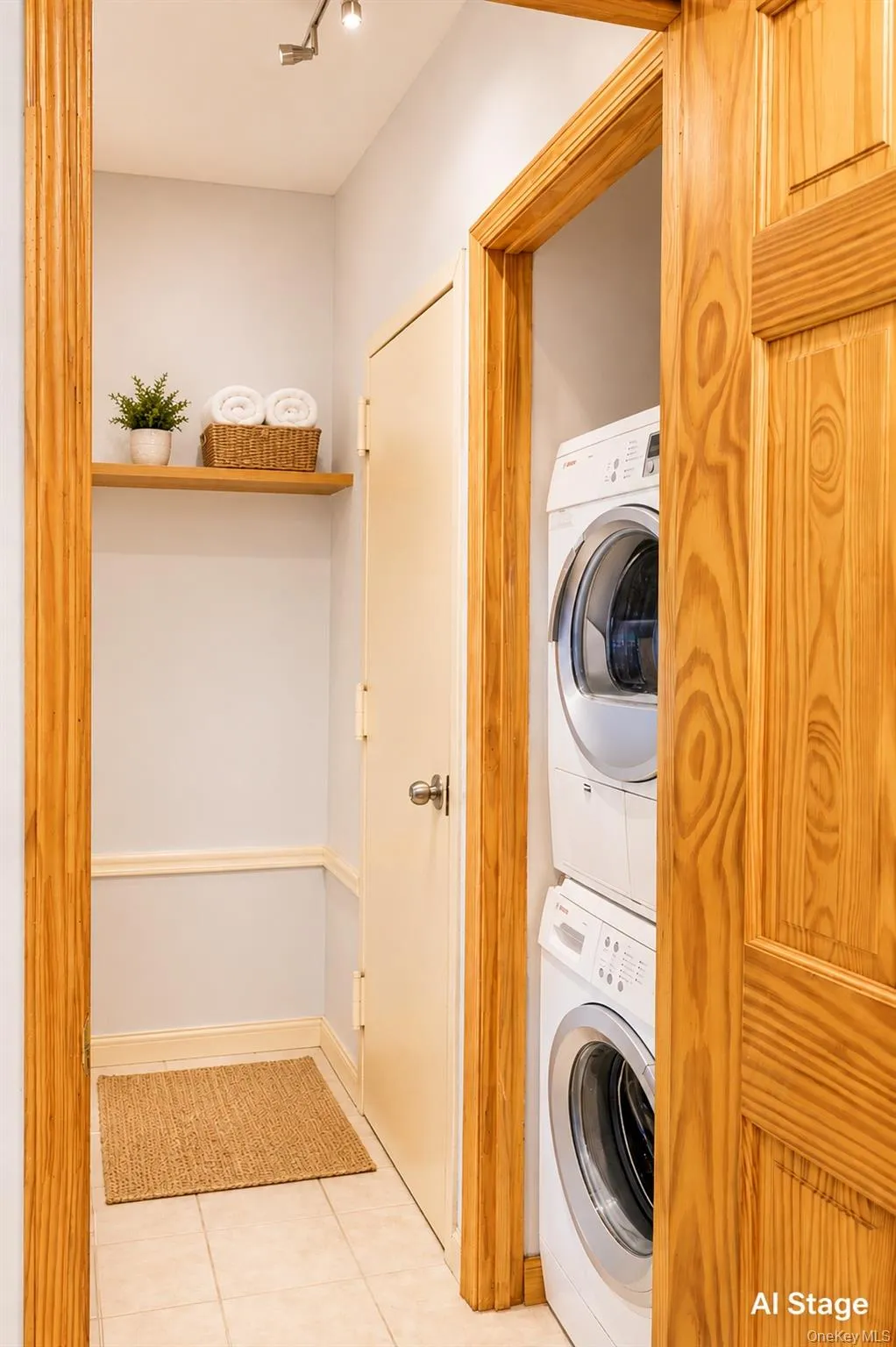 46-06 88th Street, New York, NY, 2 Bedrooms Bedrooms, 6 Rooms Rooms,1 BathroomBathrooms,Residential,For Rent,88th,0,1022764 46-06 88th Street, New York, NY, 2 Bedrooms Bedrooms, 6 Rooms Rooms,1 BathroomBathrooms,Residential,For Rent,88th,0,1022764