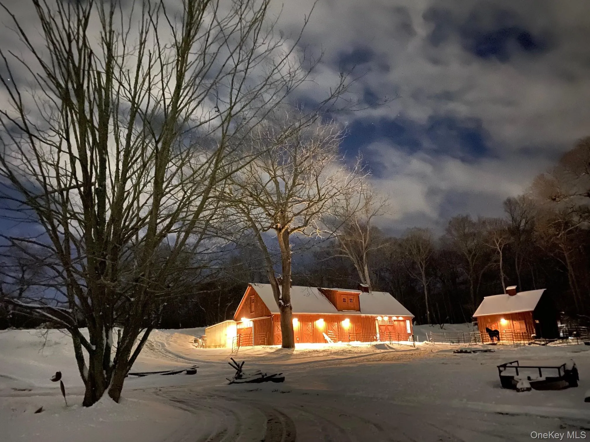 38 Landing Meadow Road, Smithtown, NY, 7 Bedrooms Bedrooms, 17 Rooms Rooms,5 BathroomsBathrooms,Residential,For Rent,Landing Meadow,0,1022766 38 Landing Meadow Road, Smithtown, NY, 7 Bedrooms Bedrooms, 17 Rooms Rooms,5 BathroomsBathrooms,Residential,For Rent,Landing Meadow,0,1022766