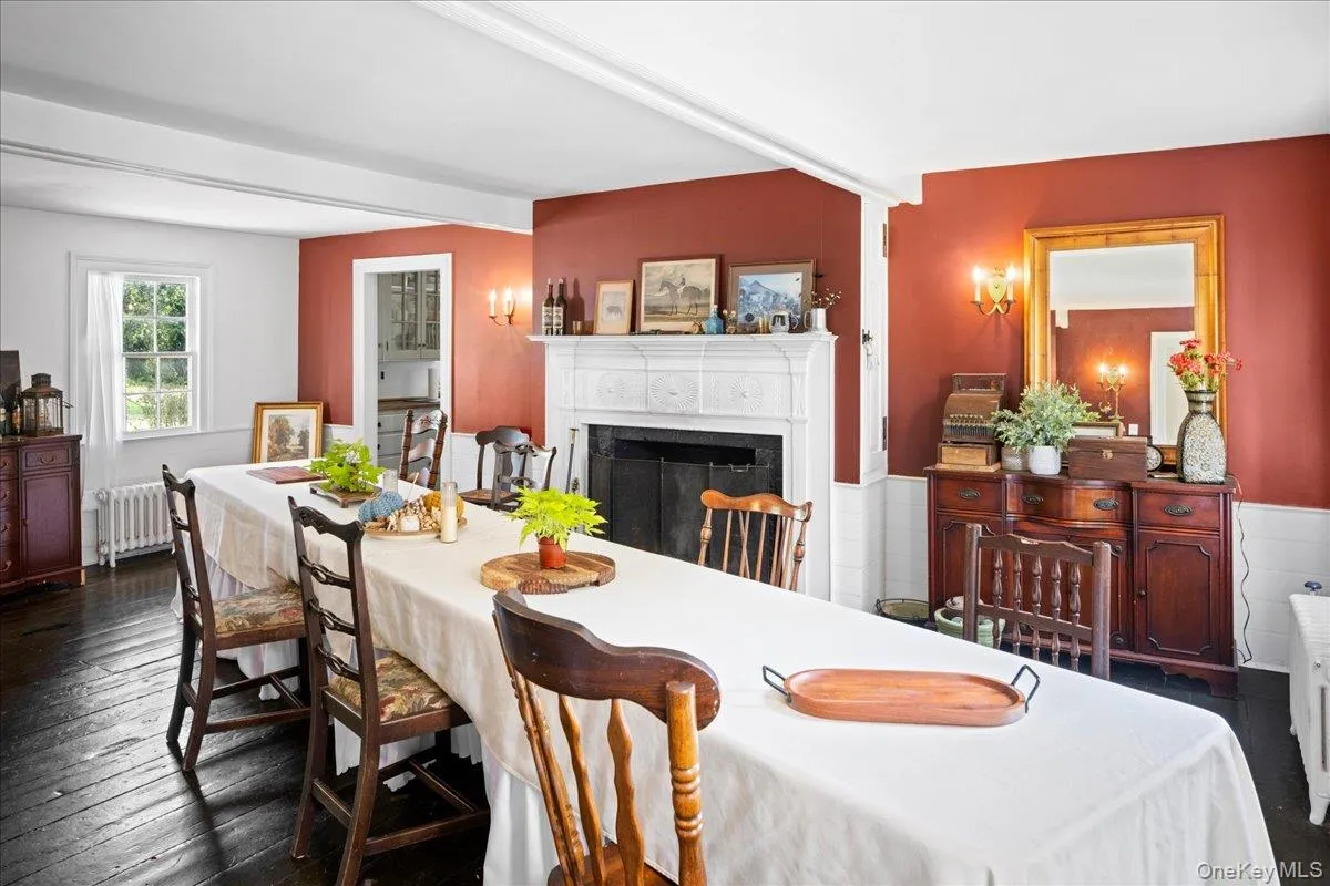 38 Landing Meadow Road, Smithtown, NY, 7 Bedrooms Bedrooms, 17 Rooms Rooms,5 BathroomsBathrooms,Residential,For Rent,Landing Meadow,0,1022766 38 Landing Meadow Road, Smithtown, NY, 7 Bedrooms Bedrooms, 17 Rooms Rooms,5 BathroomsBathrooms,Residential,For Rent,Landing Meadow,0,1022766