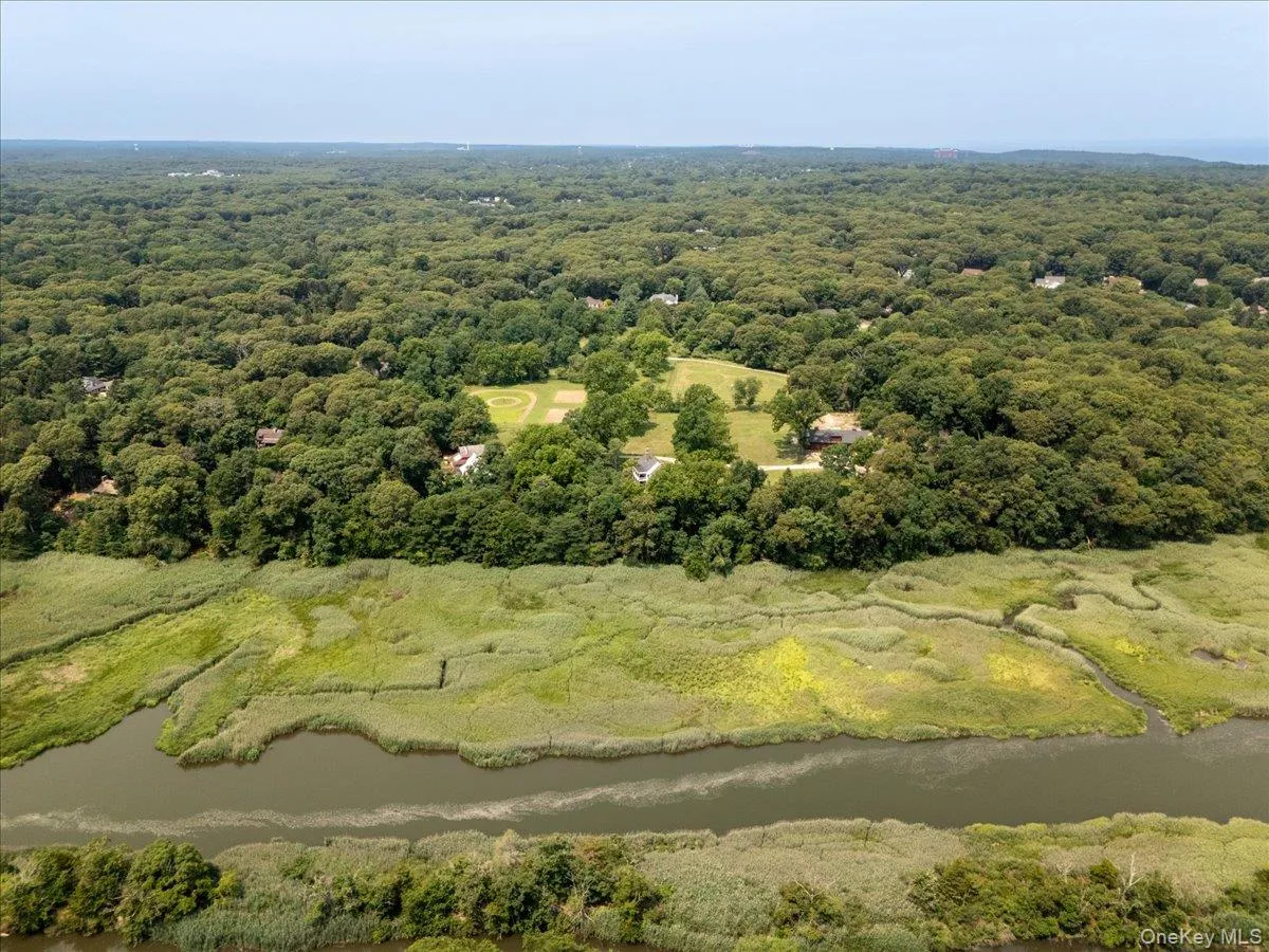 38 Landing Meadow Road, Smithtown, NY, 7 Bedrooms Bedrooms, 17 Rooms Rooms,5 BathroomsBathrooms,Residential,For Rent,Landing Meadow,0,1022766 38 Landing Meadow Road, Smithtown, NY, 7 Bedrooms Bedrooms, 17 Rooms Rooms,5 BathroomsBathrooms,Residential,For Rent,Landing Meadow,0,1022766