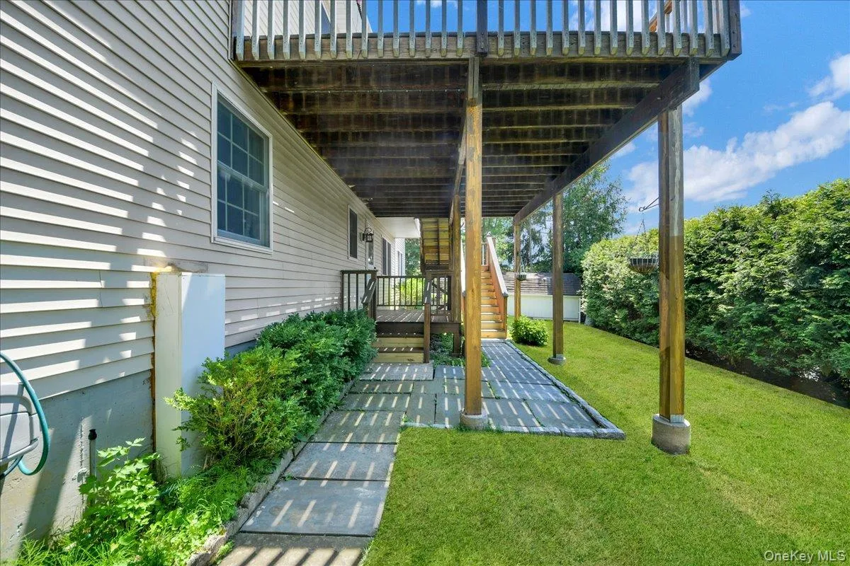 197 Marietta Avenue, Mount Pleasant, NY, 4 Bedrooms Bedrooms, 9 Rooms Rooms,3 BathroomsBathrooms,Residential Lease,For Rent,Marietta,0,1022767 197 Marietta Avenue, Mount Pleasant, NY, 4 Bedrooms Bedrooms, 9 Rooms Rooms,3 BathroomsBathrooms,Residential Lease,For Rent,Marietta,0,1022767