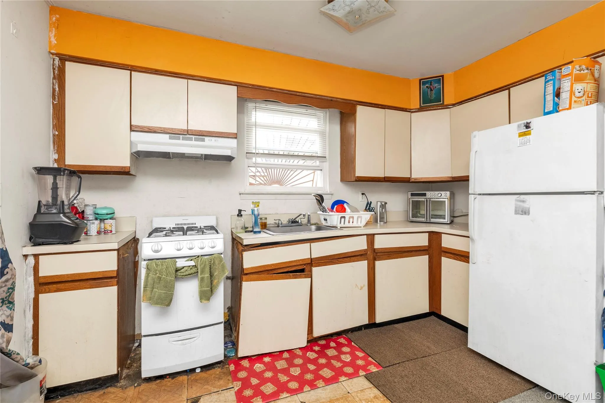 106-41 160th Street, New York, NY, 3 Bedrooms Bedrooms, 4 Rooms Rooms,1 BathroomBathrooms,Residential,For Rent,160th,0,1022768 106-41 160th Street, New York, NY, 3 Bedrooms Bedrooms, 4 Rooms Rooms,1 BathroomBathrooms,Residential,For Rent,160th,0,1022768