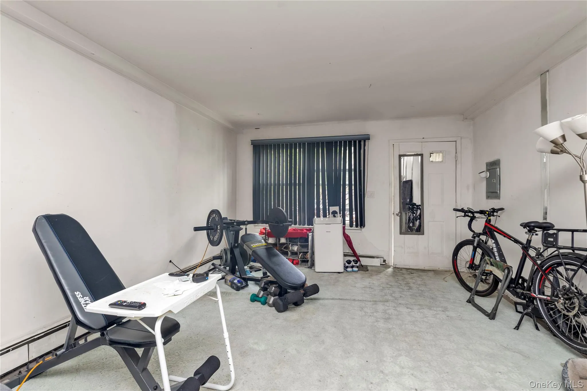 106-41 160th Street, New York, NY, 3 Bedrooms Bedrooms, 4 Rooms Rooms,1 BathroomBathrooms,Residential,For Rent,160th,0,1022768 106-41 160th Street, New York, NY, 3 Bedrooms Bedrooms, 4 Rooms Rooms,1 BathroomBathrooms,Residential,For Rent,160th,0,1022768