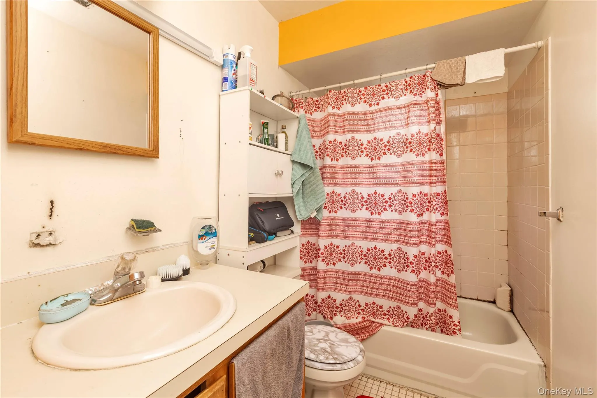 106-41 160th Street, New York, NY, 3 Bedrooms Bedrooms, 4 Rooms Rooms,1 BathroomBathrooms,Residential,For Rent,160th,0,1022768 106-41 160th Street, New York, NY, 3 Bedrooms Bedrooms, 4 Rooms Rooms,1 BathroomBathrooms,Residential,For Rent,160th,0,1022768