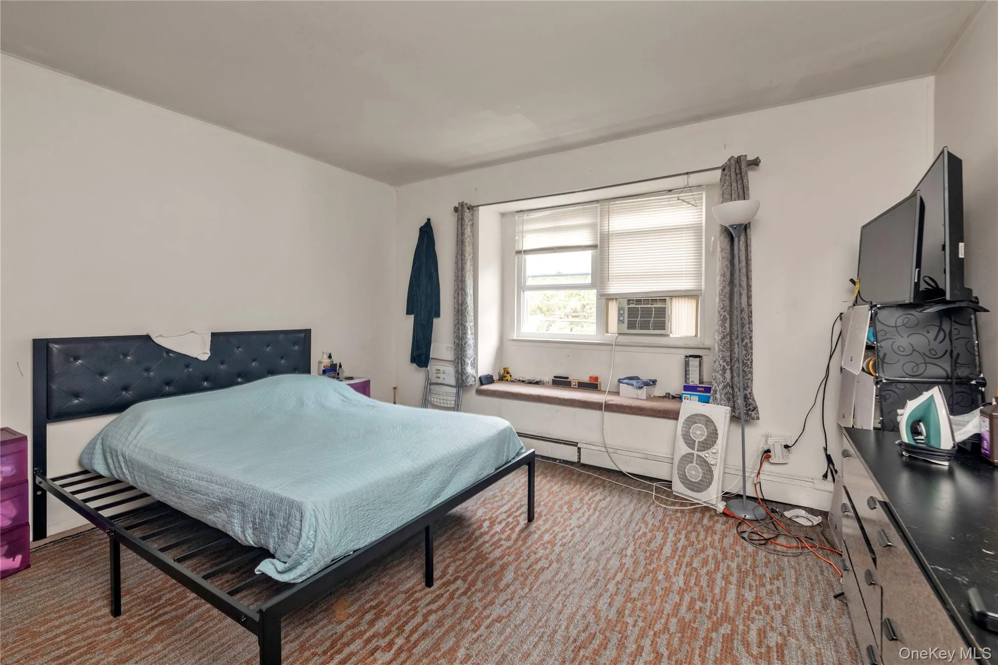 106-41 160th Street, New York, NY, 3 Bedrooms Bedrooms, 4 Rooms Rooms,1 BathroomBathrooms,Residential,For Rent,160th,0,1022768 106-41 160th Street, New York, NY, 3 Bedrooms Bedrooms, 4 Rooms Rooms,1 BathroomBathrooms,Residential,For Rent,160th,0,1022768