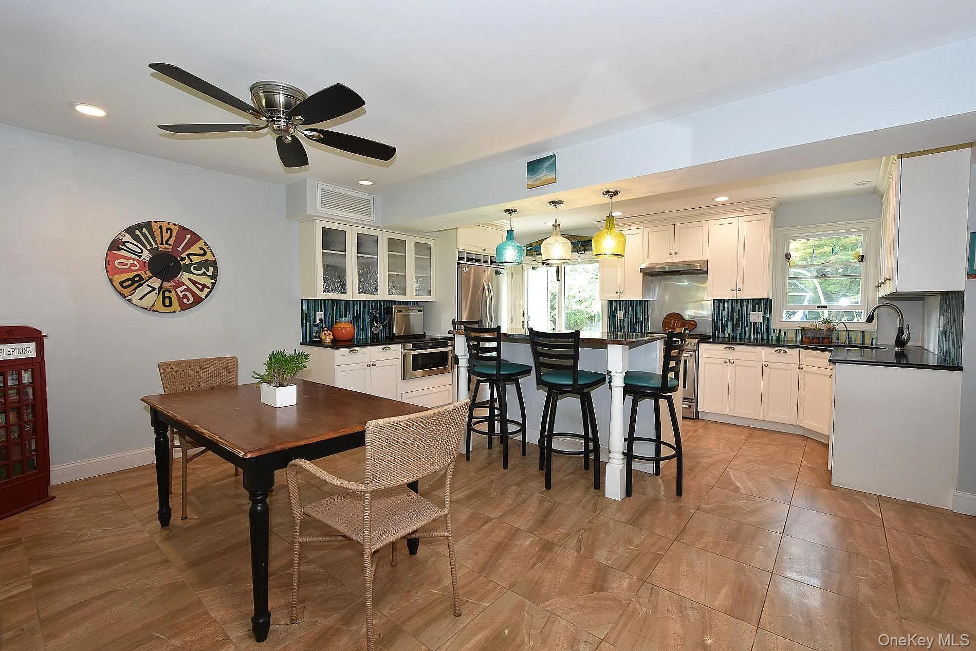 16 Brightview Drive, Brookhaven, NY, 3 Bedrooms Bedrooms, 6 Rooms Rooms,1 BathroomBathrooms,Residential,For Rent,Brightview,0,1022771 16 Brightview Drive, Brookhaven, NY, 3 Bedrooms Bedrooms, 6 Rooms Rooms,1 BathroomBathrooms,Residential,For Rent,Brightview,0,1022771