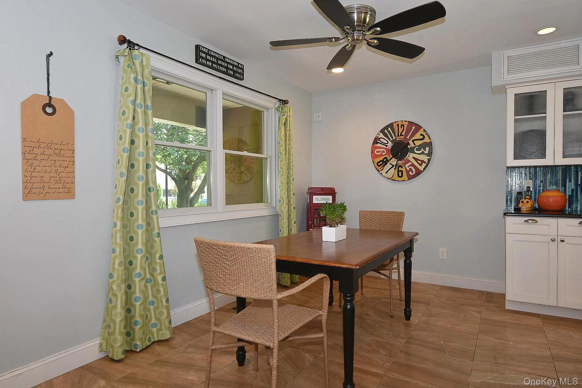 16 Brightview Drive, Brookhaven, NY, 3 Bedrooms Bedrooms, 6 Rooms Rooms,1 BathroomBathrooms,Residential,For Rent,Brightview,0,1022771 16 Brightview Drive, Brookhaven, NY, 3 Bedrooms Bedrooms, 6 Rooms Rooms,1 BathroomBathrooms,Residential,For Rent,Brightview,0,1022771