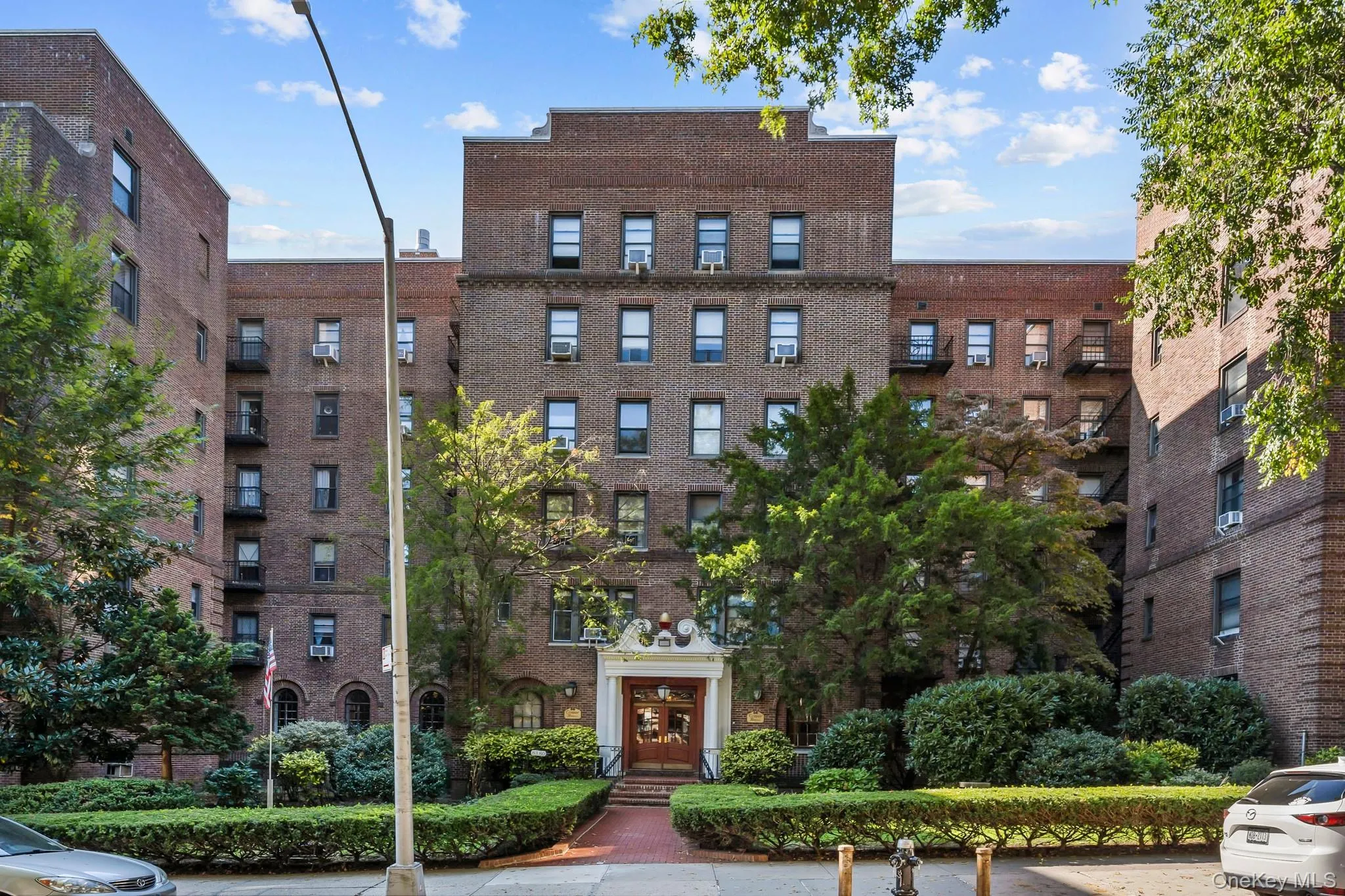8380 118th st, New York, NY, 5 Rooms Rooms,1 BathroomBathrooms,Residential,For Rent,118th st,0,1022773 8380 118th st, New York, NY, 5 Rooms Rooms,1 BathroomBathrooms,Residential,For Rent,118th st,0,1022773