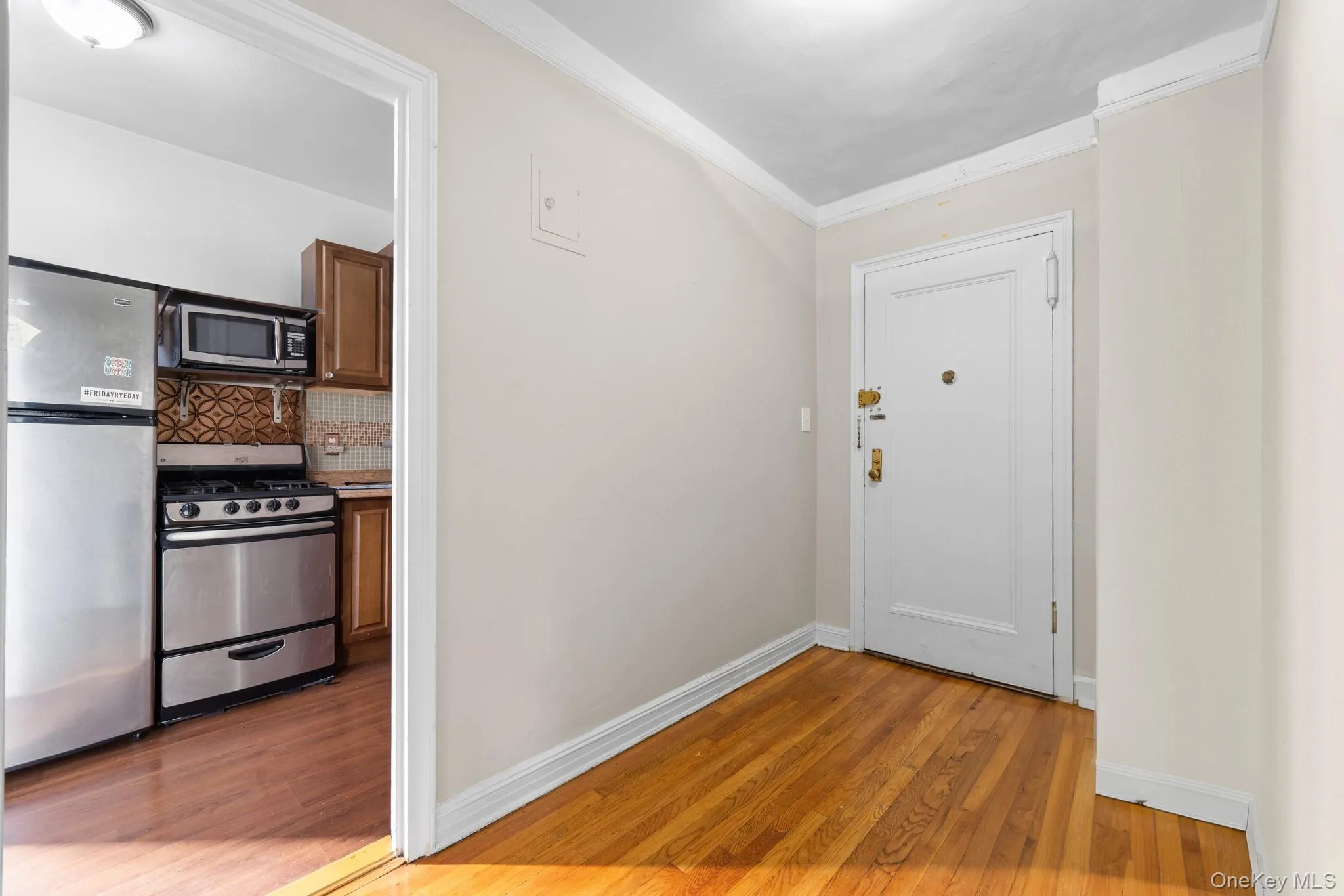 8380 118th st, New York, NY, 5 Rooms Rooms,1 BathroomBathrooms,Residential,For Rent,118th st,0,1022773 8380 118th st, New York, NY, 5 Rooms Rooms,1 BathroomBathrooms,Residential,For Rent,118th st,0,1022773
