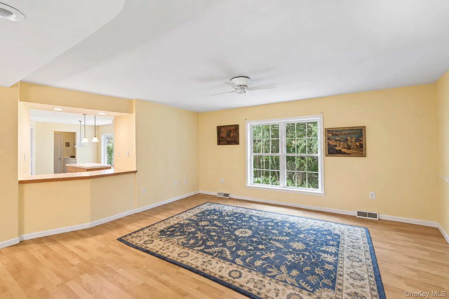 1407 Middle Road, Riverhead, NY, 3 Bedrooms Bedrooms, 5 Rooms Rooms,2 BathroomsBathrooms,Residential,For Rent,Middle,0,1022776 1407 Middle Road, Riverhead, NY, 3 Bedrooms Bedrooms, 5 Rooms Rooms,2 BathroomsBathrooms,Residential,For Rent,Middle,0,1022776