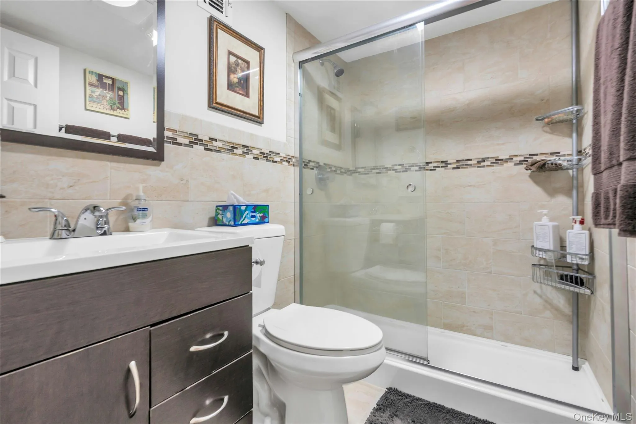 84 Juniper Avenue, Islip, NY, 3 Bedrooms Bedrooms, 7 Rooms Rooms,3 BathroomsBathrooms,Residential,For Rent,Juniper,0,1022778 84 Juniper Avenue, Islip, NY, 3 Bedrooms Bedrooms, 7 Rooms Rooms,3 BathroomsBathrooms,Residential,For Rent,Juniper,0,1022778