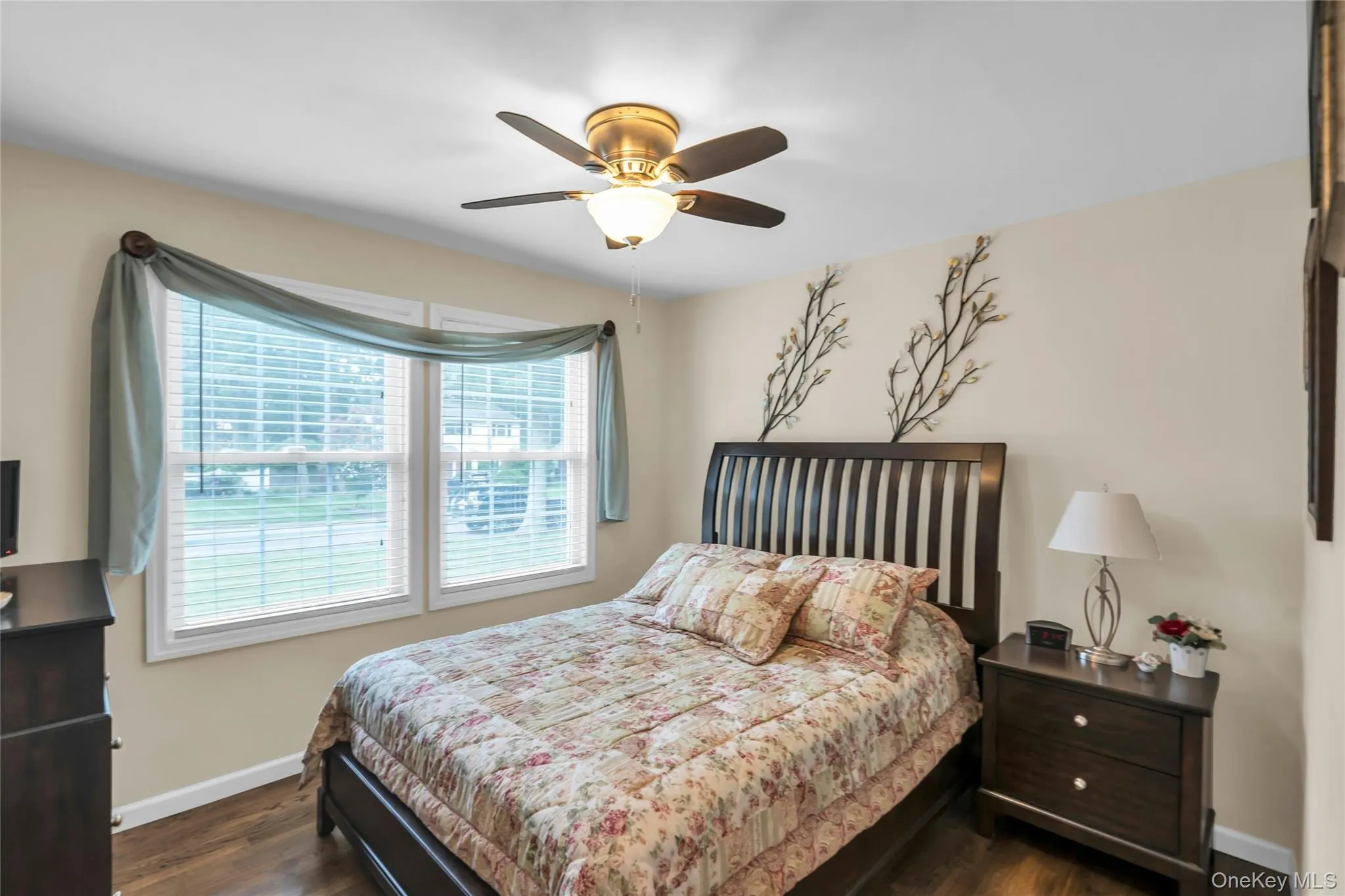 84 Juniper Avenue, Islip, NY, 3 Bedrooms Bedrooms, 7 Rooms Rooms,3 BathroomsBathrooms,Residential,For Rent,Juniper,0,1022778 84 Juniper Avenue, Islip, NY, 3 Bedrooms Bedrooms, 7 Rooms Rooms,3 BathroomsBathrooms,Residential,For Rent,Juniper,0,1022778