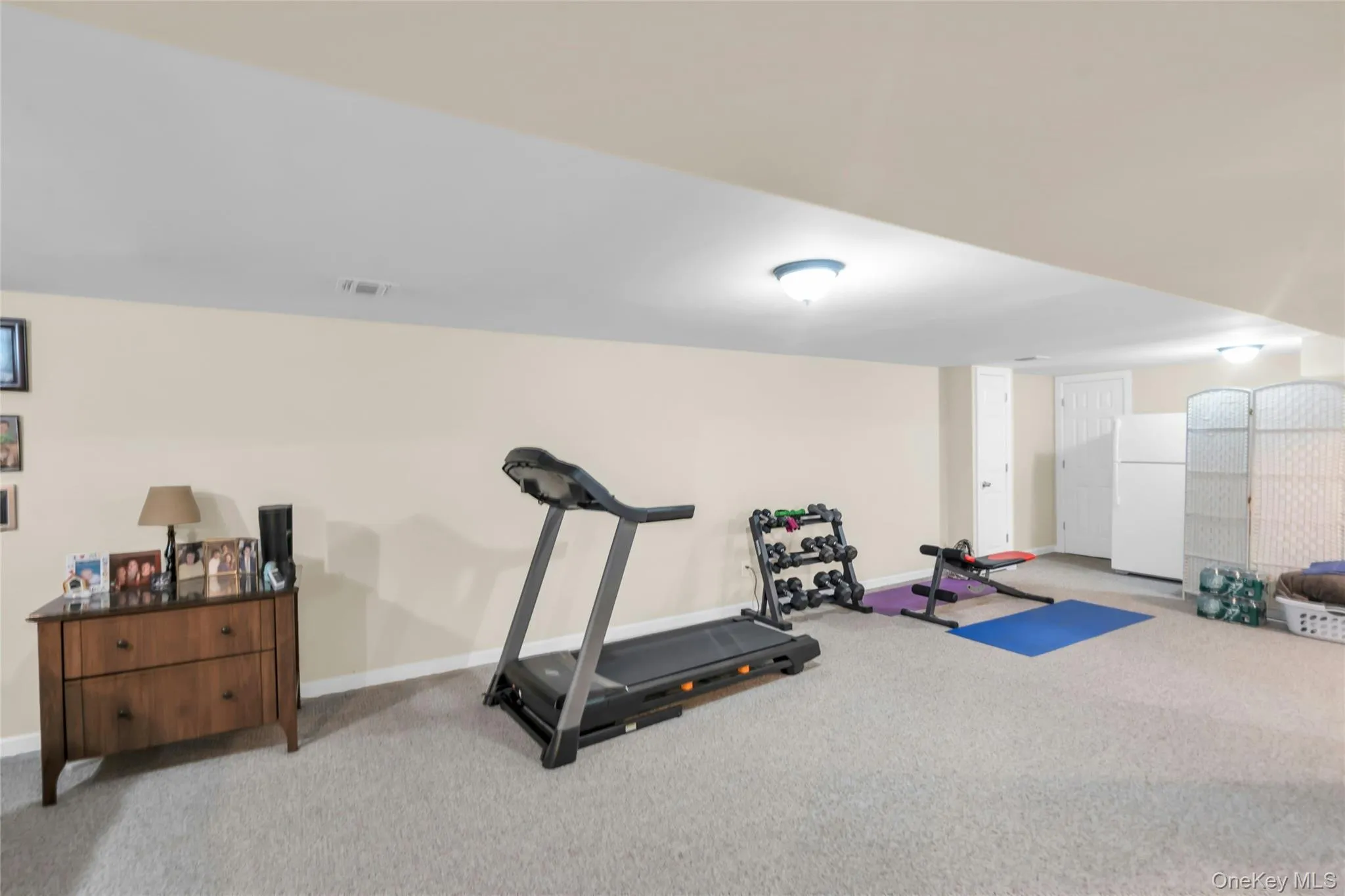 84 Juniper Avenue, Islip, NY, 3 Bedrooms Bedrooms, 7 Rooms Rooms,3 BathroomsBathrooms,Residential,For Rent,Juniper,0,1022778 84 Juniper Avenue, Islip, NY, 3 Bedrooms Bedrooms, 7 Rooms Rooms,3 BathroomsBathrooms,Residential,For Rent,Juniper,0,1022778