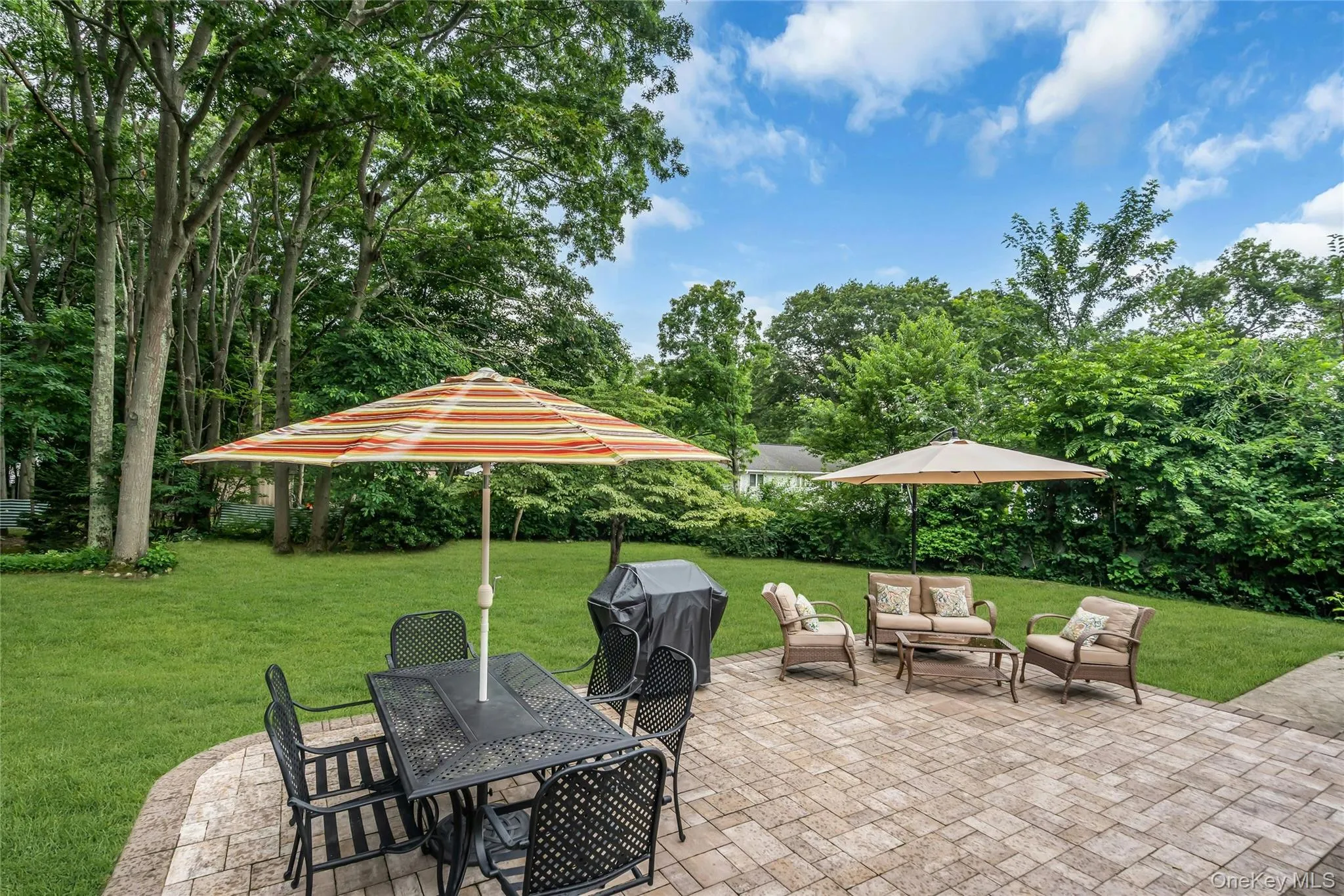 84 Juniper Avenue, Islip, NY, 3 Bedrooms Bedrooms, 7 Rooms Rooms,3 BathroomsBathrooms,Residential,For Rent,Juniper,0,1022778 84 Juniper Avenue, Islip, NY, 3 Bedrooms Bedrooms, 7 Rooms Rooms,3 BathroomsBathrooms,Residential,For Rent,Juniper,0,1022778