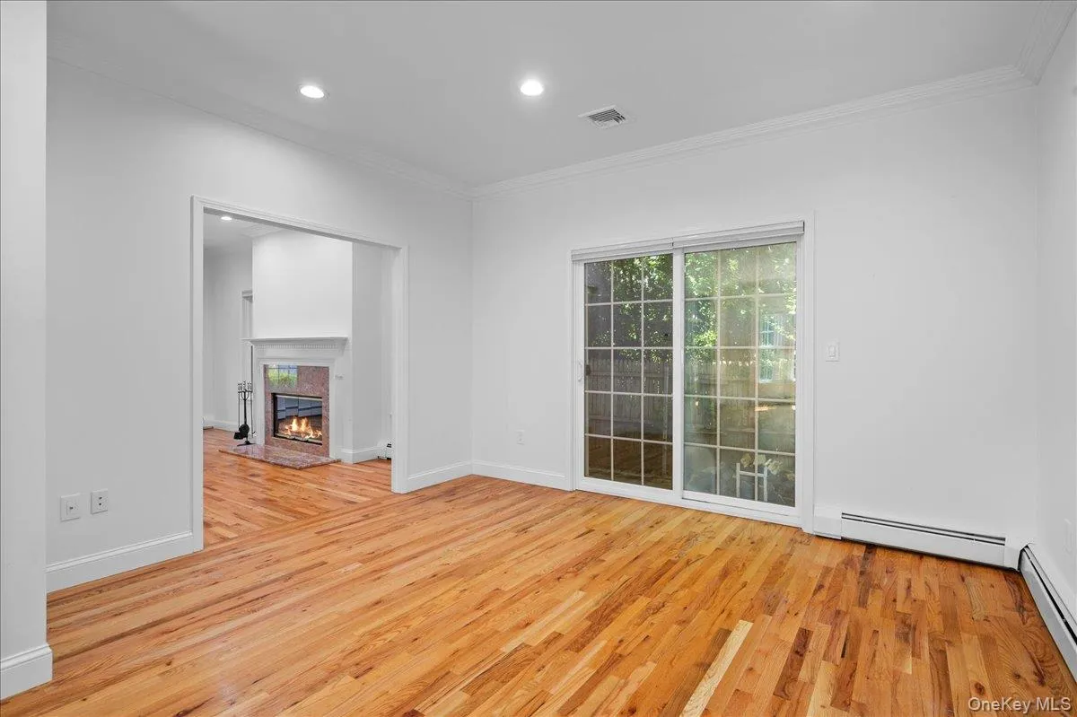 76 Smith Avenue, Orangetown, NY, 3 Bedrooms Bedrooms, 8 Rooms Rooms,2 BathroomsBathrooms,Residential,For Rent,Smith,0,1022779 76 Smith Avenue, Orangetown, NY, 3 Bedrooms Bedrooms, 8 Rooms Rooms,2 BathroomsBathrooms,Residential,For Rent,Smith,0,1022779