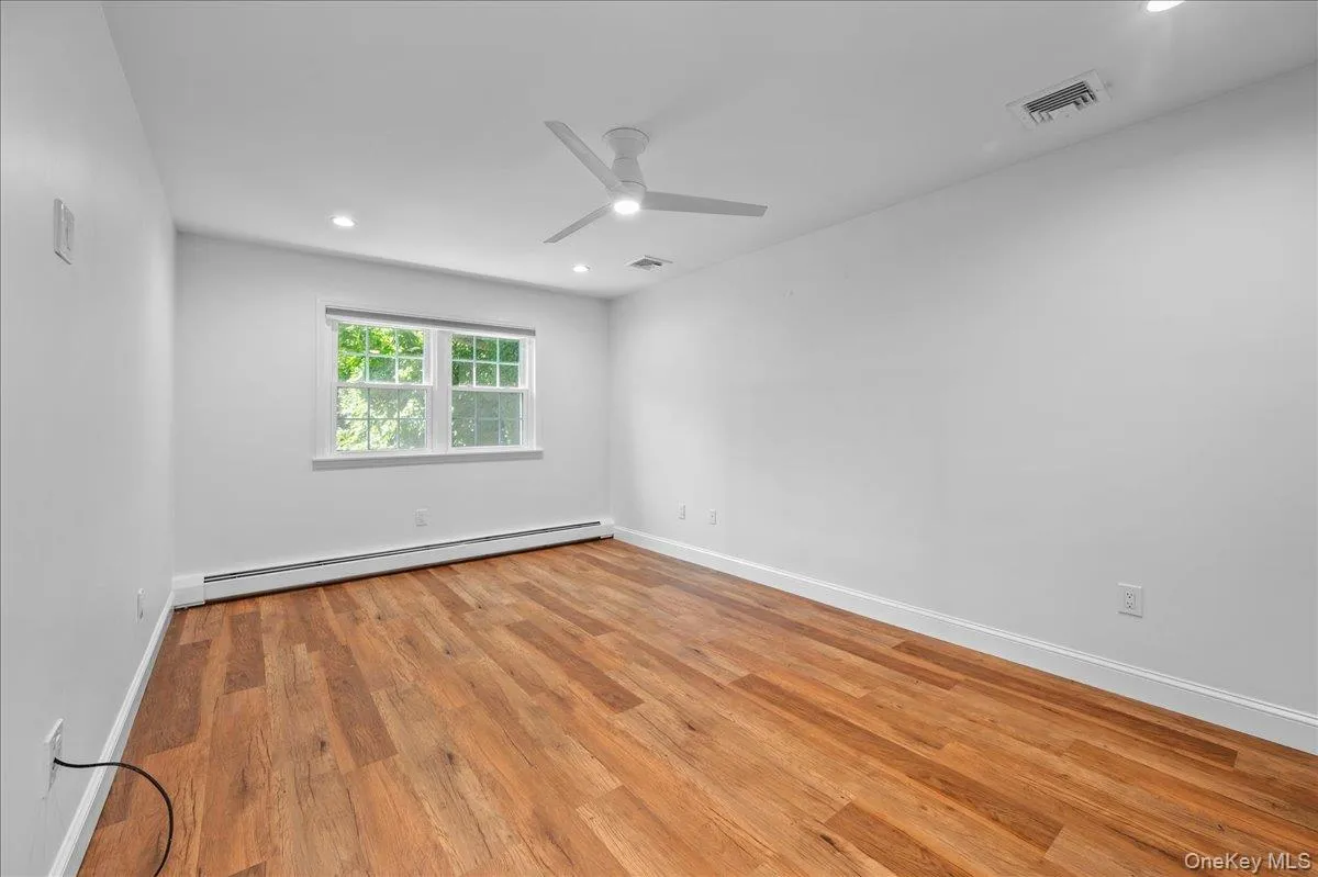 76 Smith Avenue, Orangetown, NY, 3 Bedrooms Bedrooms, 8 Rooms Rooms,2 BathroomsBathrooms,Residential,For Rent,Smith,0,1022779 76 Smith Avenue, Orangetown, NY, 3 Bedrooms Bedrooms, 8 Rooms Rooms,2 BathroomsBathrooms,Residential,For Rent,Smith,0,1022779